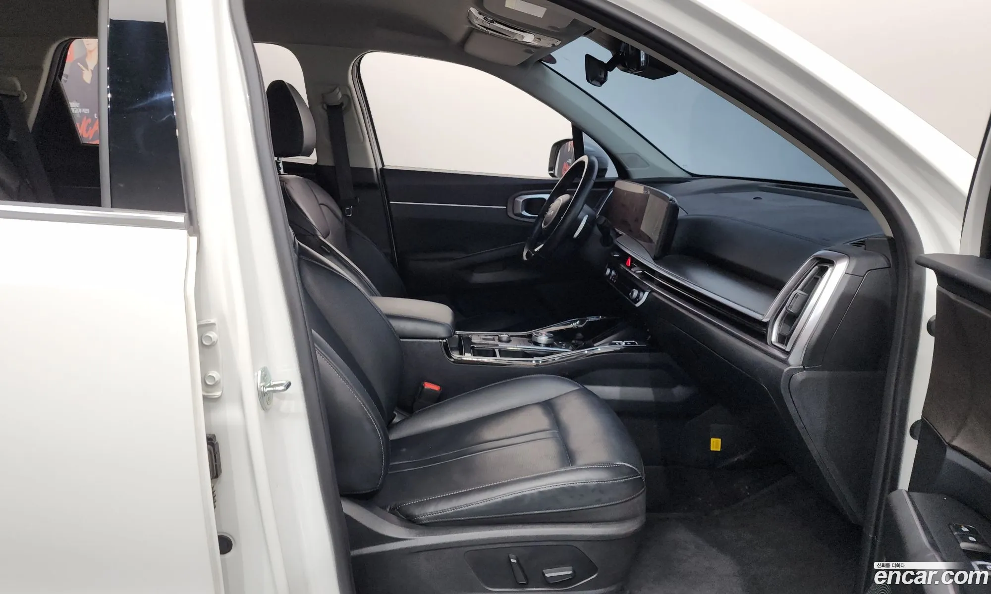 Kia Sorento 2023 — 18
