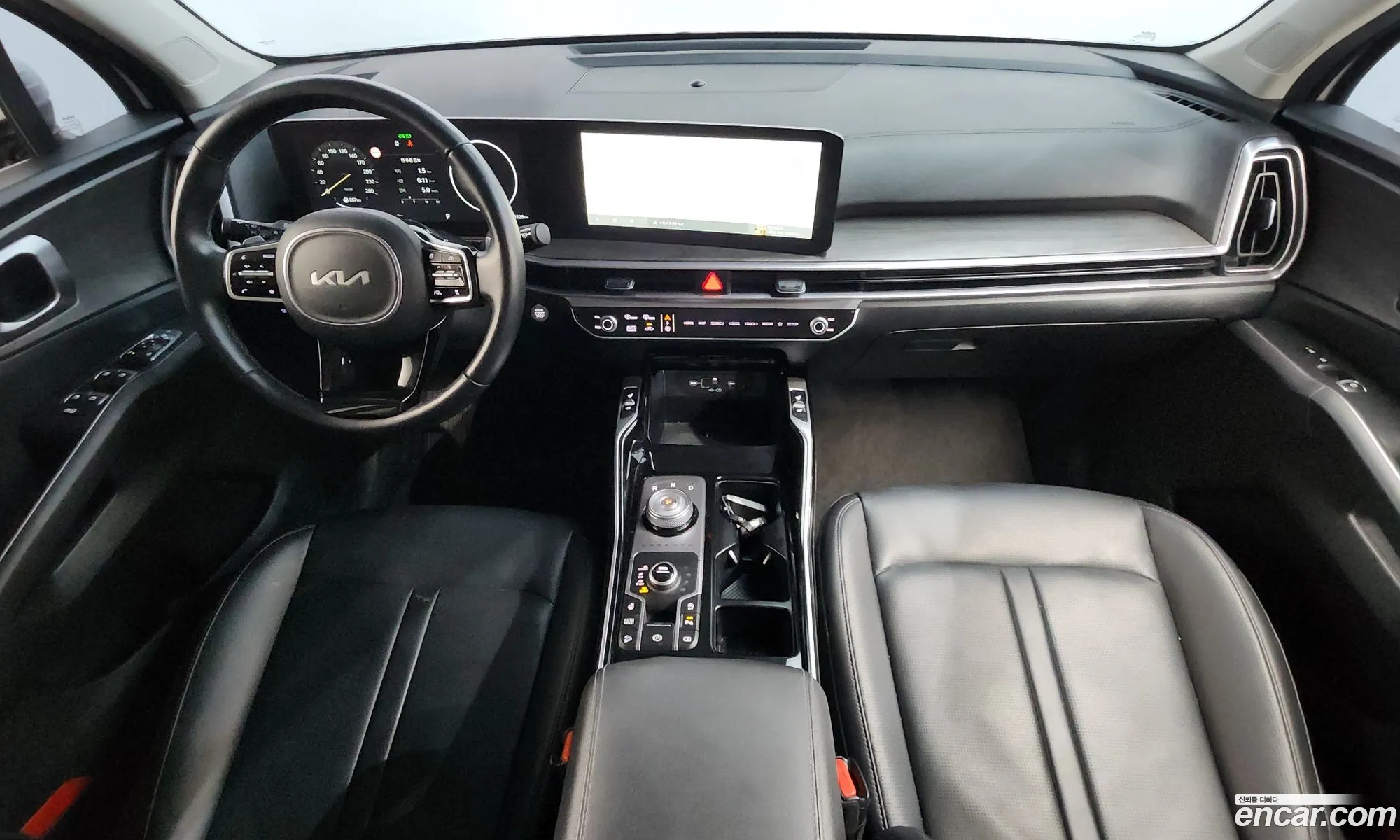 Kia Sorento 2023 — 16