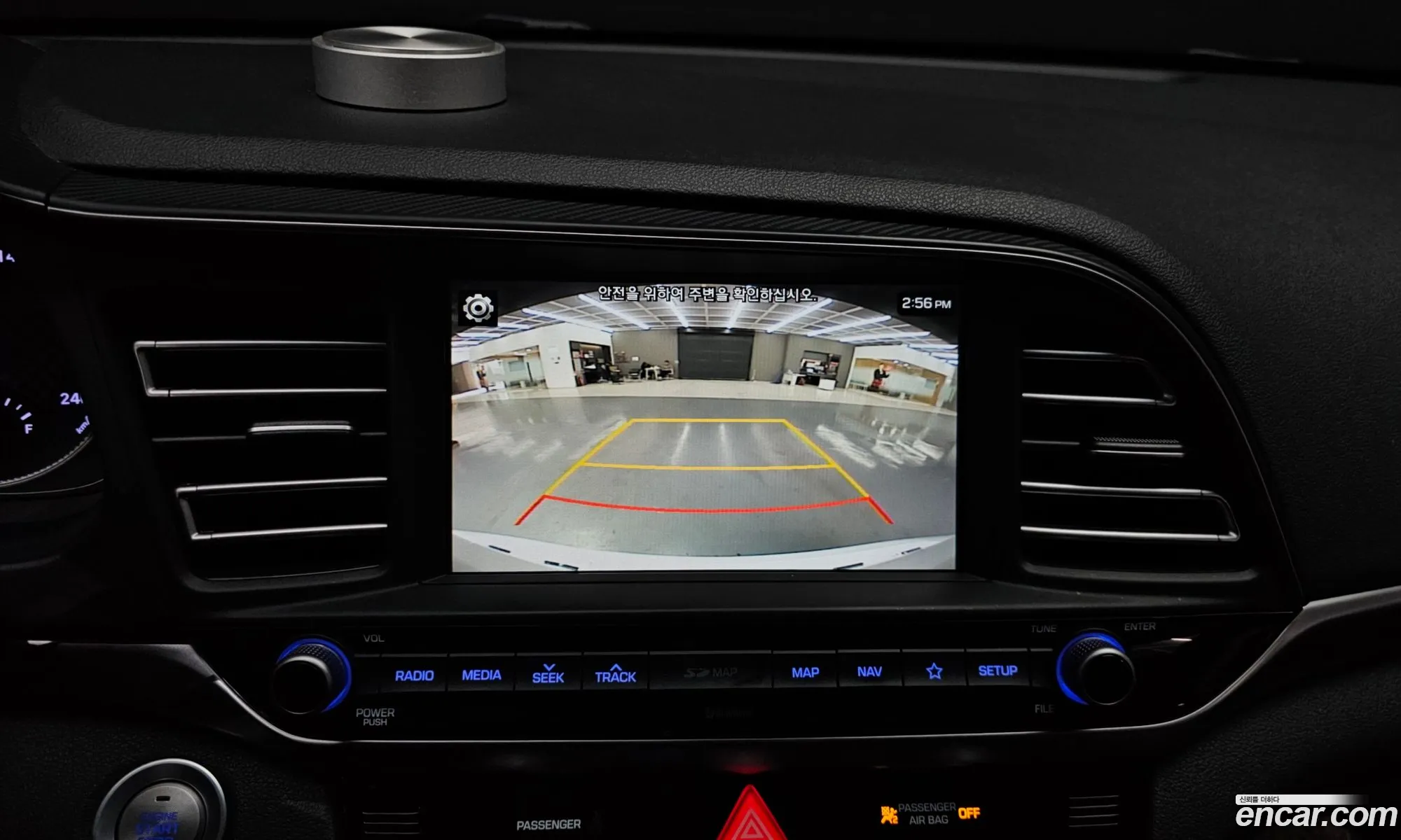 Hyundai Elantra AD 2018 — 4