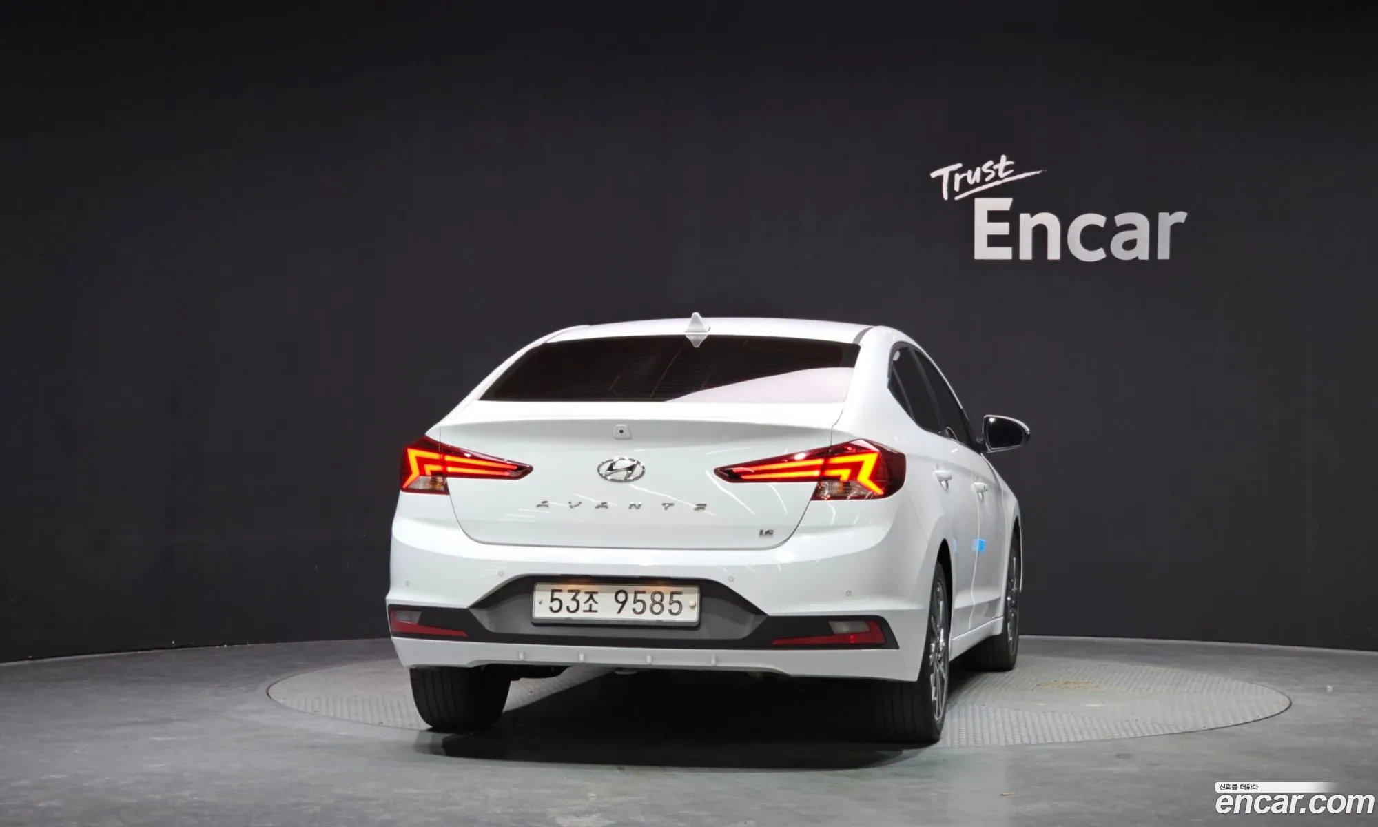 Hyundai Elantra AD 2018 — 19