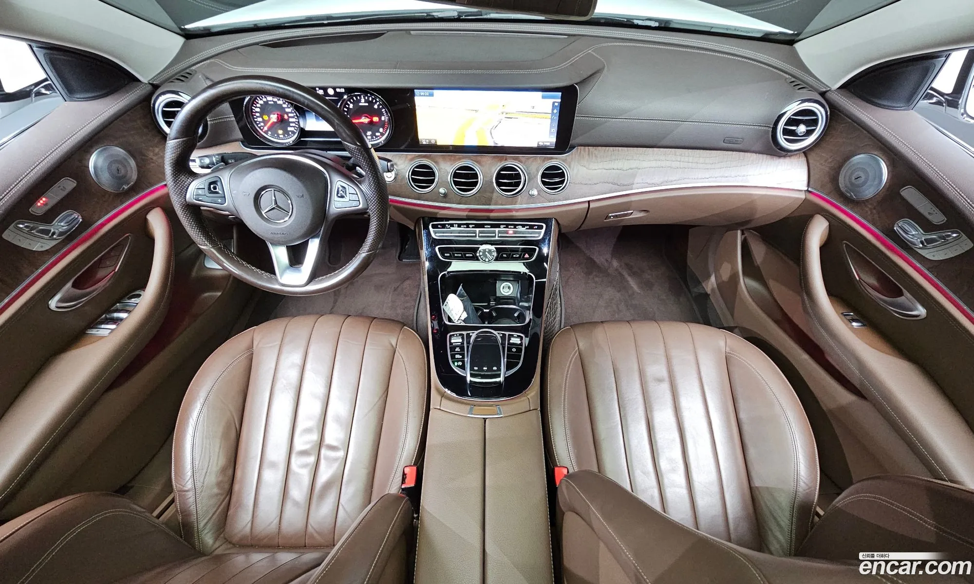 Mercedes-Benz E-Class W213 2016 WDDZF0EB8HA108653 — 9