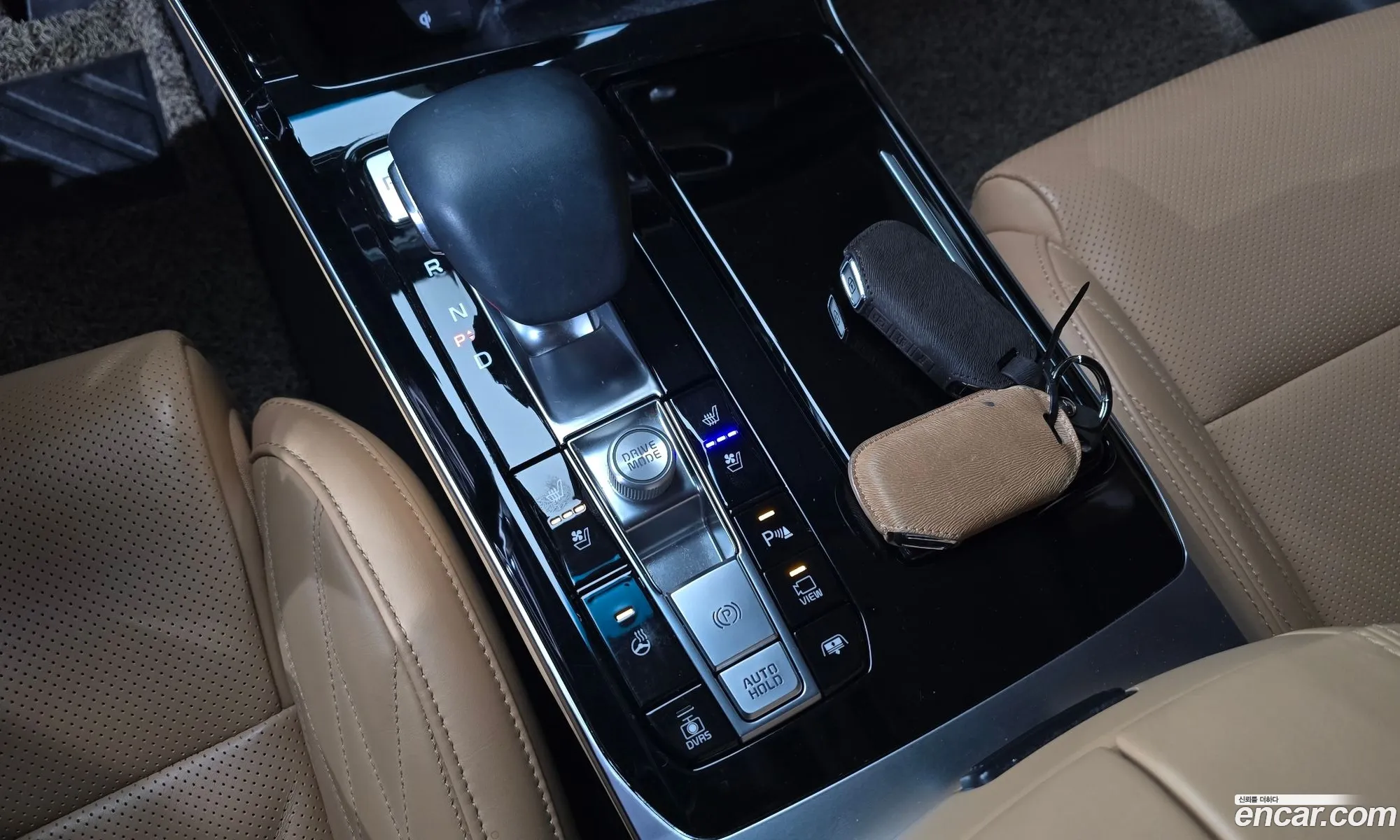 Kia K7 Premier Hybrid 2019 — 3