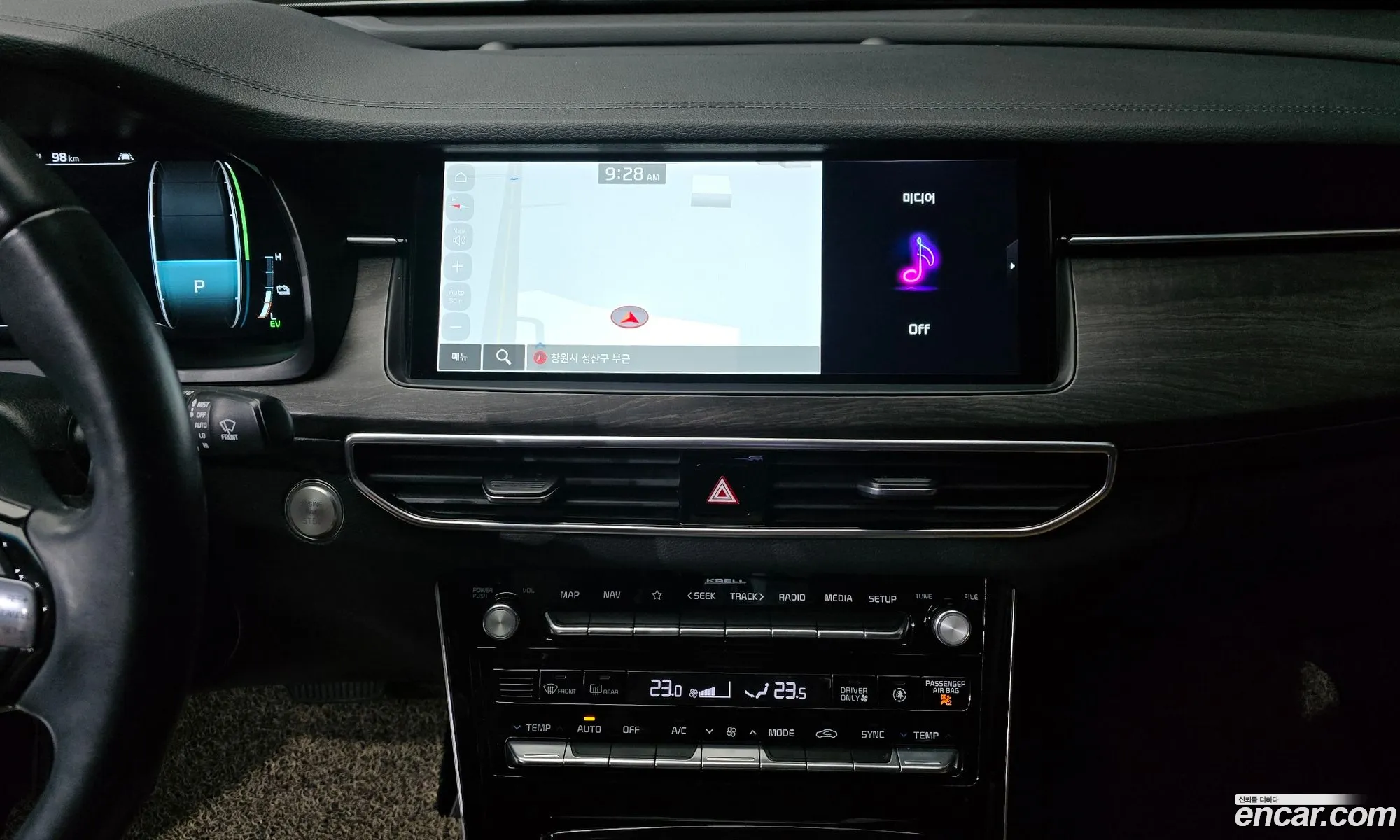Kia K7 Premier Hybrid 2019 — 12