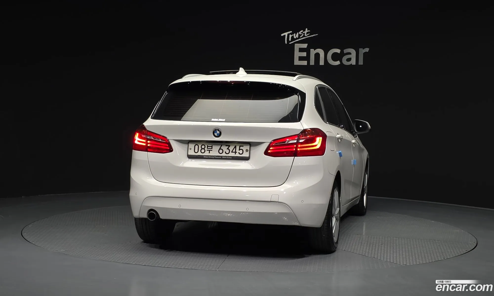 BMW 2 Series Active Tourer 2018 WBA2C1109J7A32636 — 2