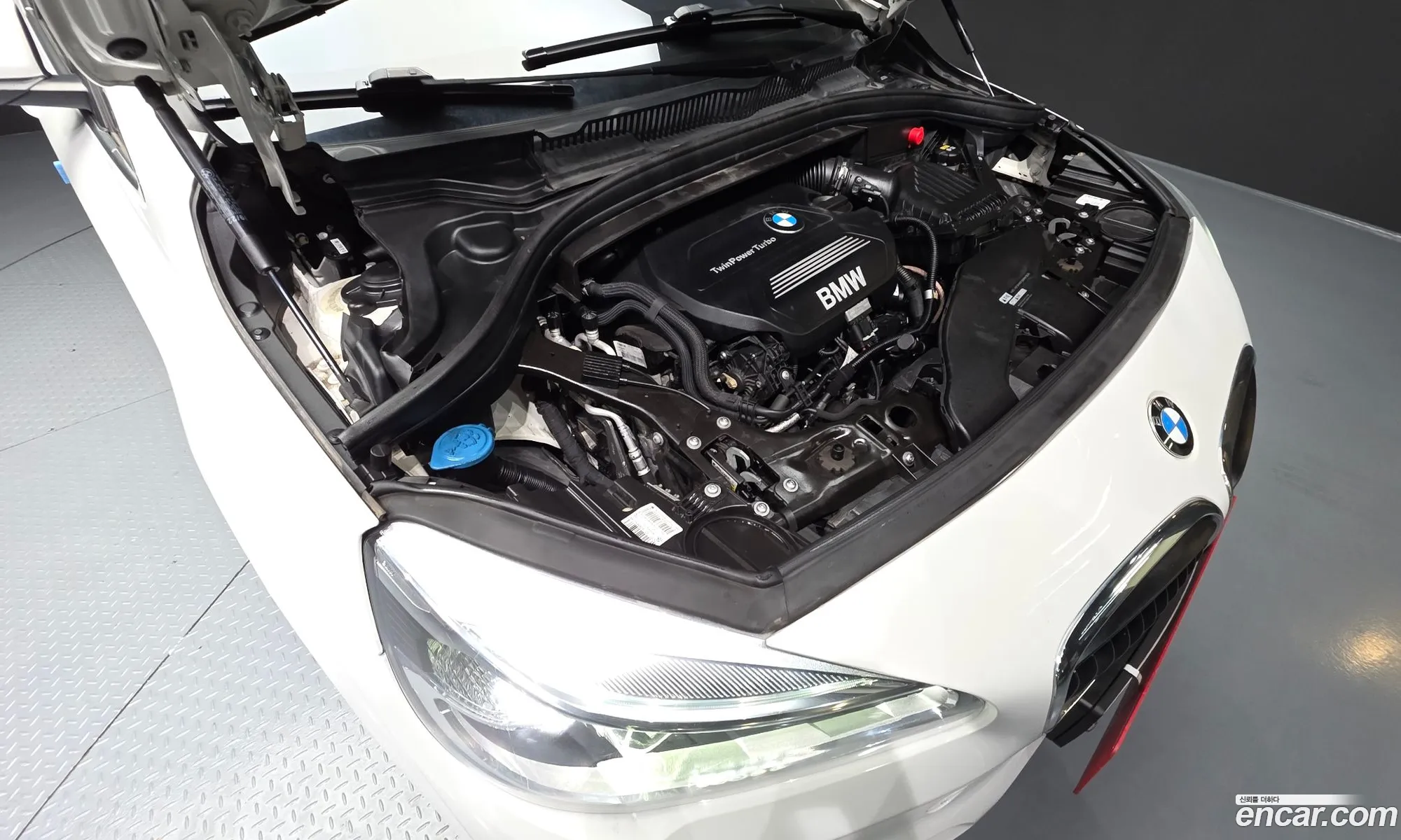 BMW 2 Series Active Tourer 2018 WBA2C1109J7A32636 — 19