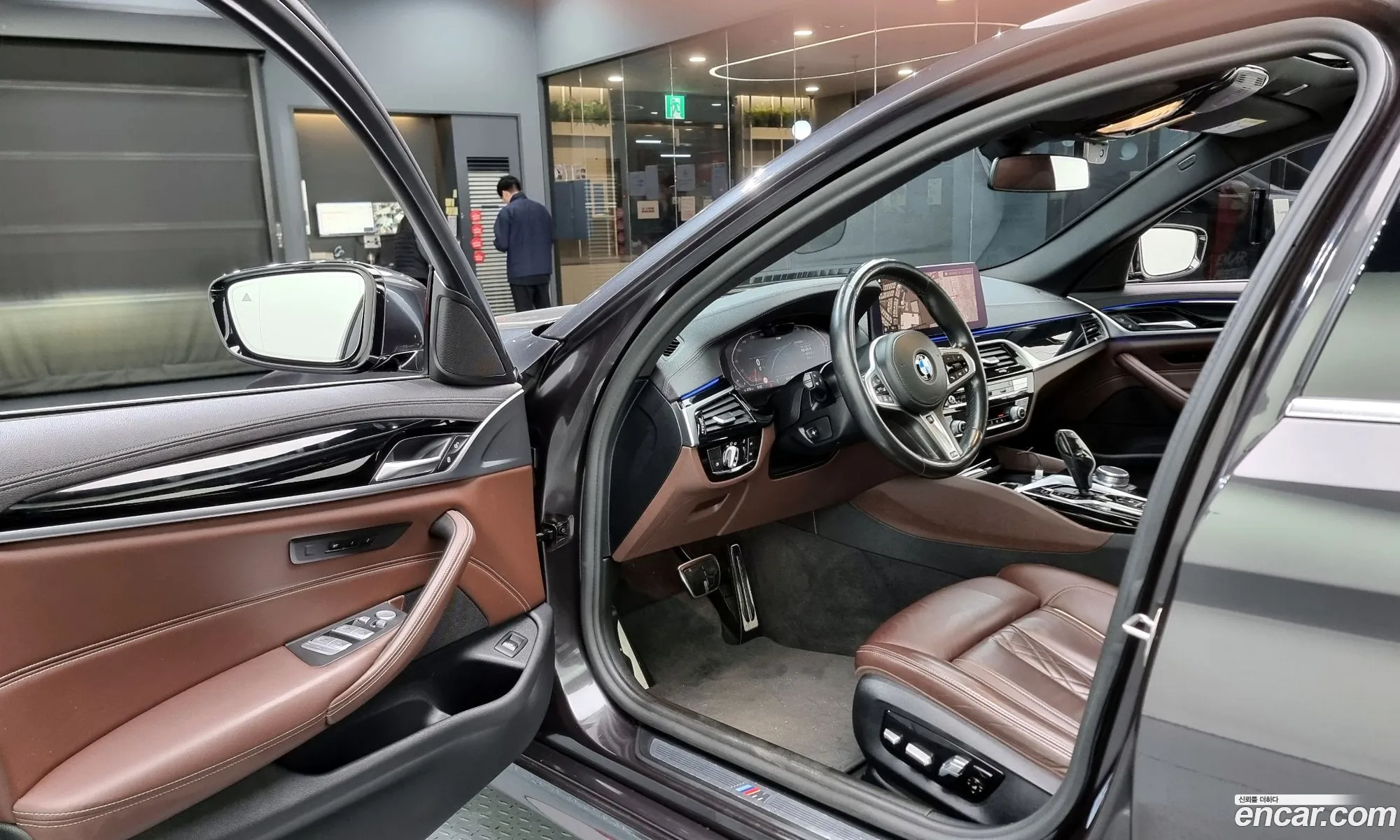 BMW 5 Series 2021 — 6