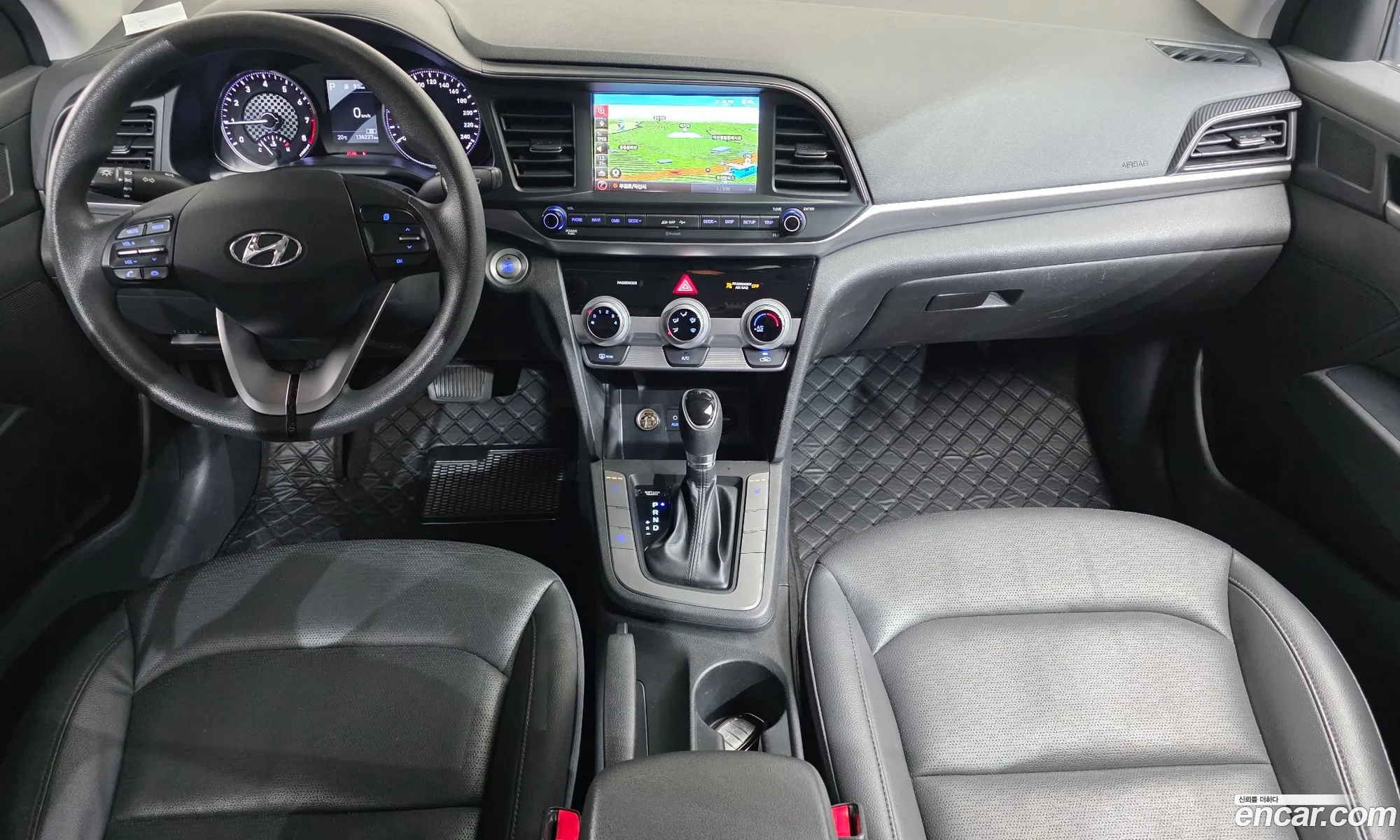 Hyundai Elantra AD 2020 — 19