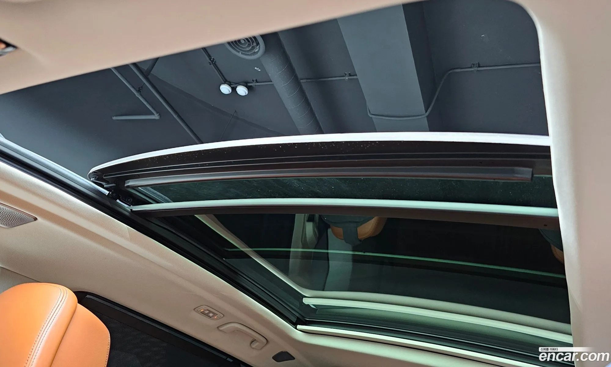 BMW X7 2021 — 16
