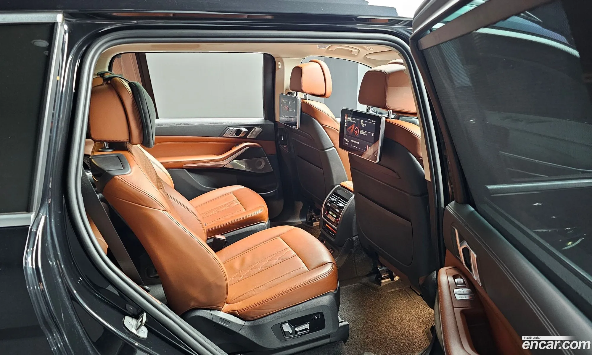 BMW X7 2021 — 12