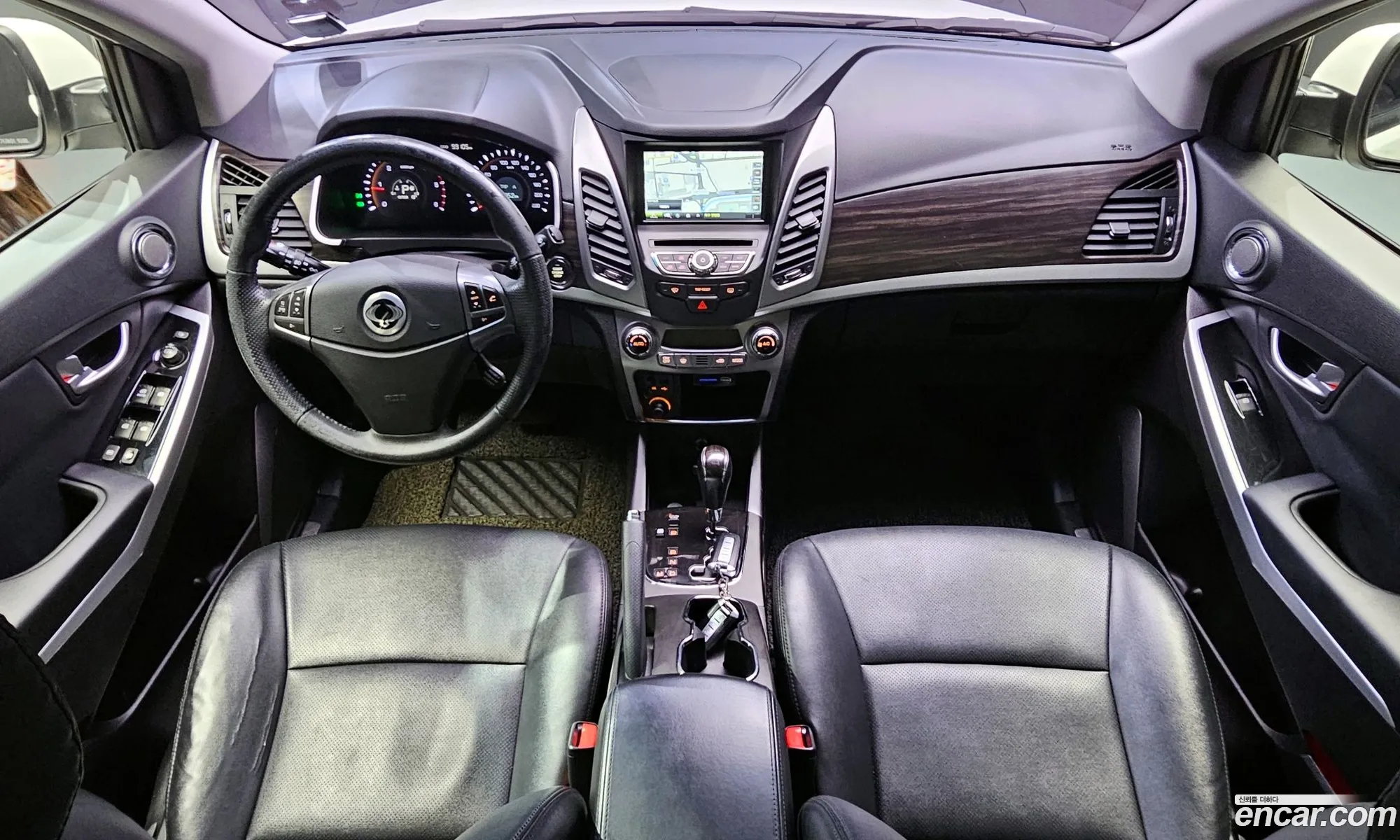 KG Mobility (SsangYong) Korando C 2014 — 19