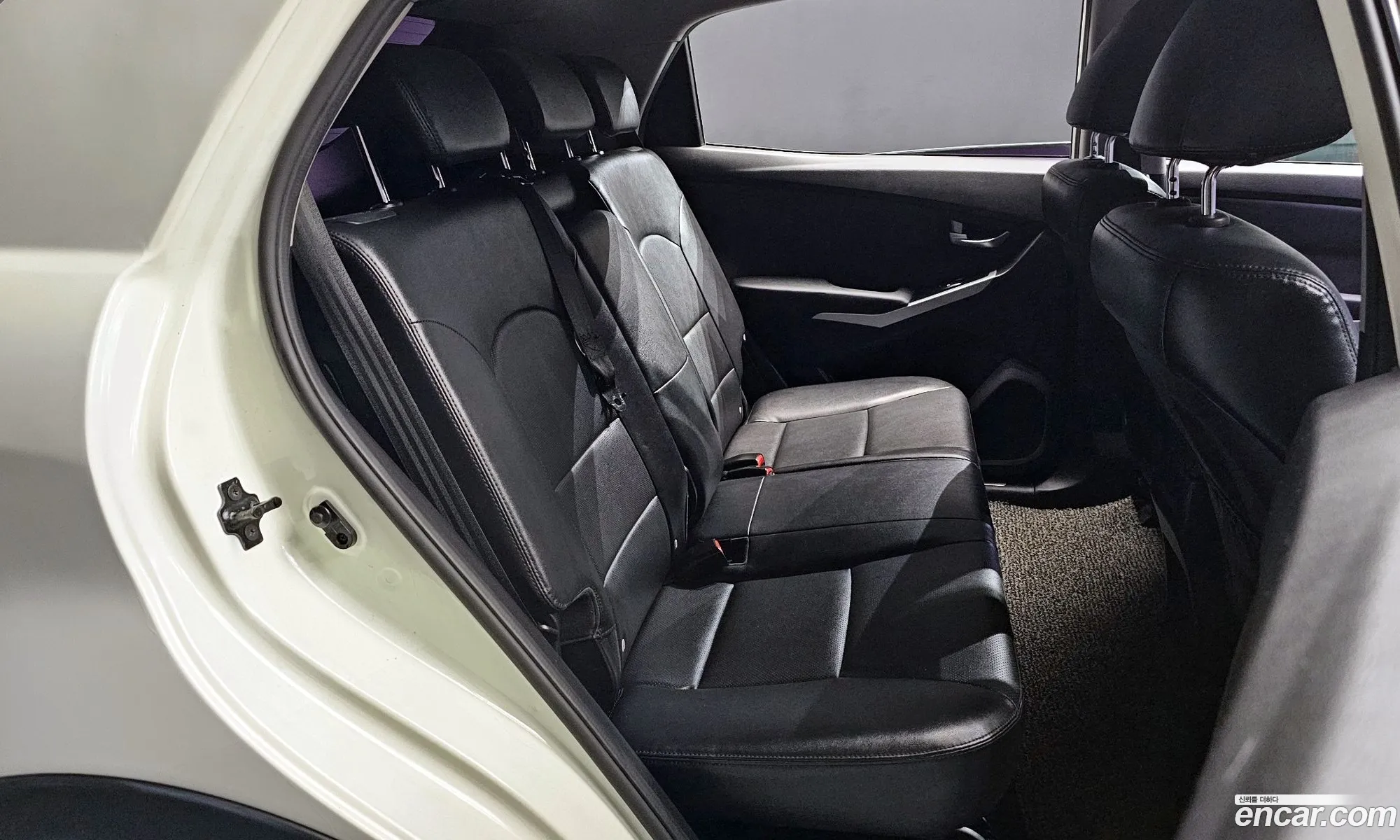 KG Mobility (SsangYong) Korando C 2014 — 14