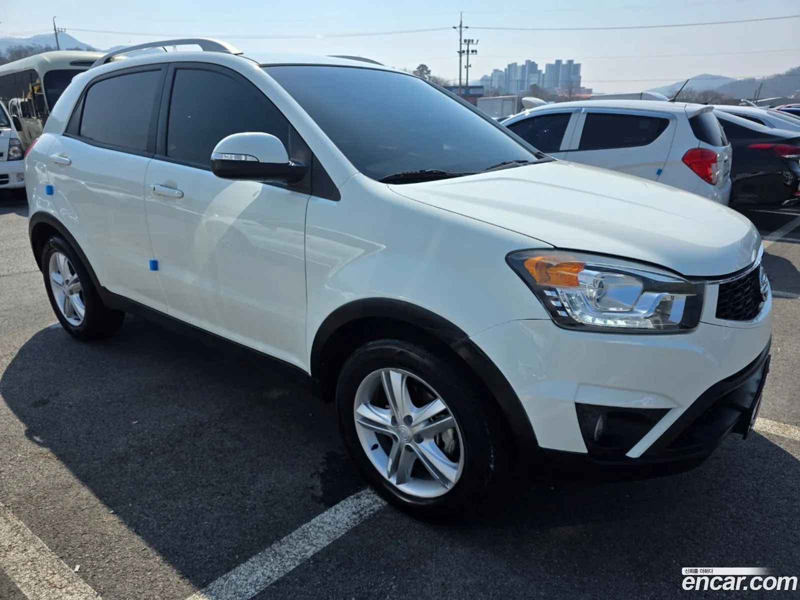 KG Mobility (SsangYong) Korando C 2015 — 14