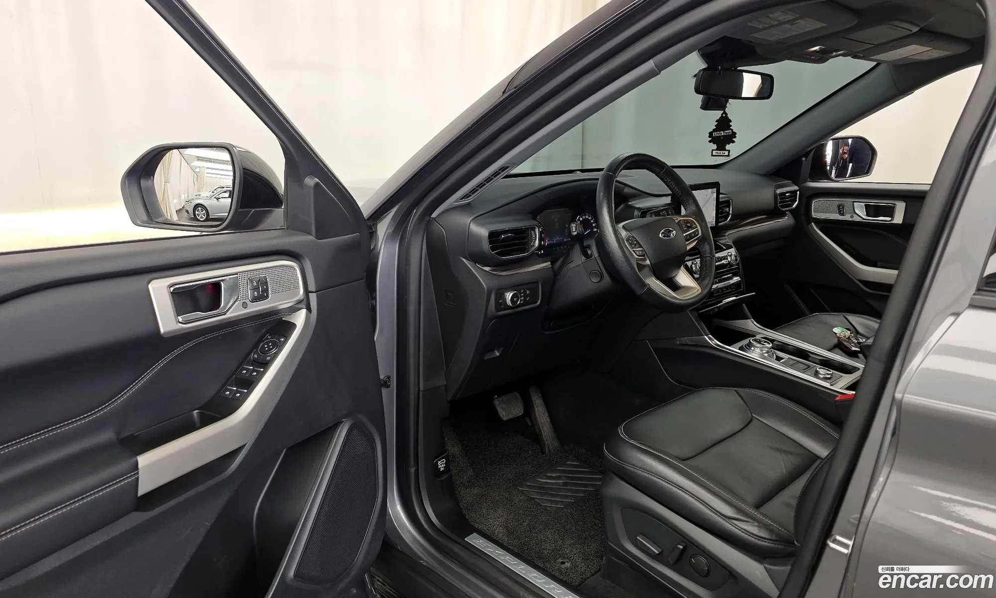 Ford Explorer 6th Gen 2021 1FMSK8FH3MGA09671 — 11