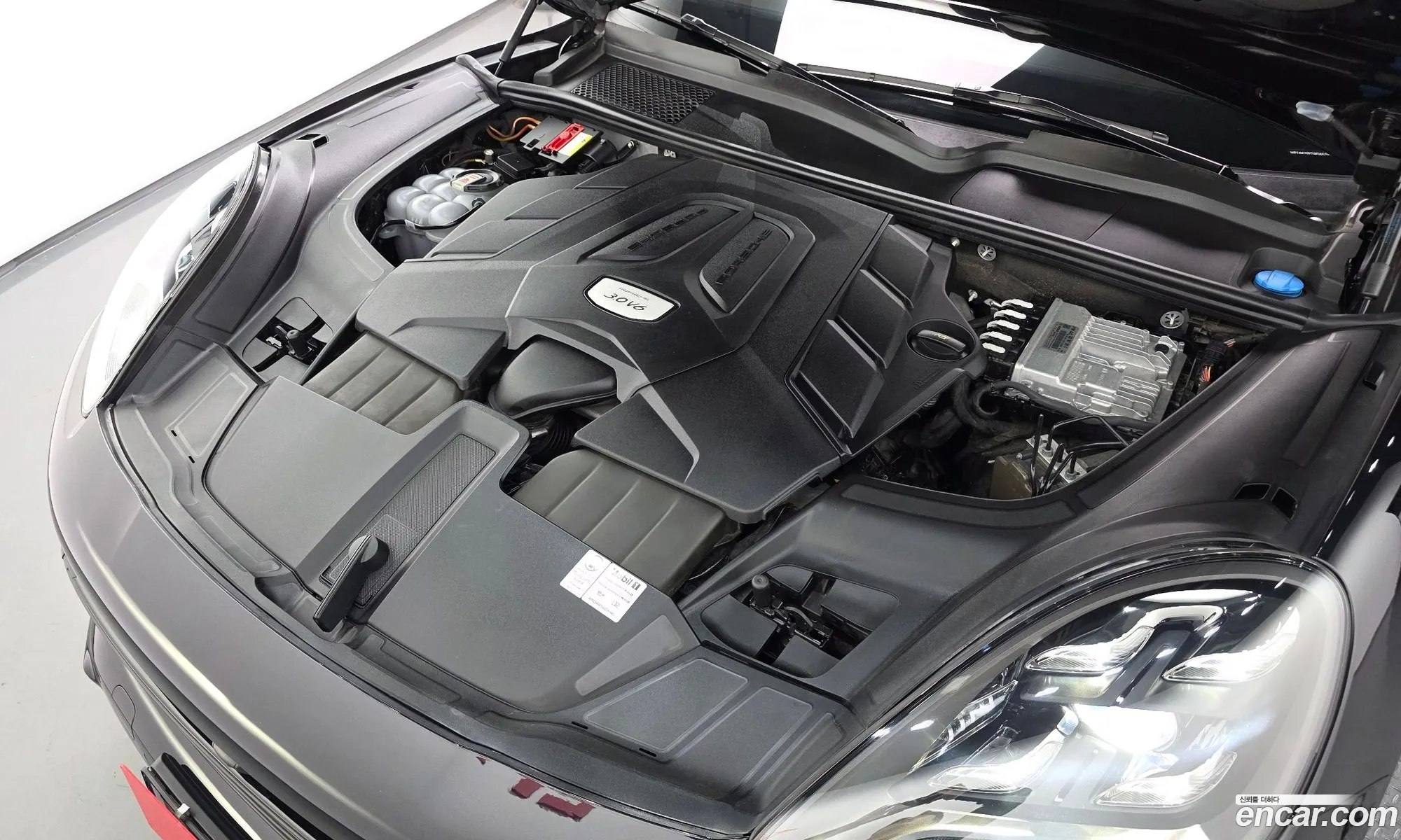 Porsche Cayenne 2021 WP1BA29Y1MDA62952 — 19