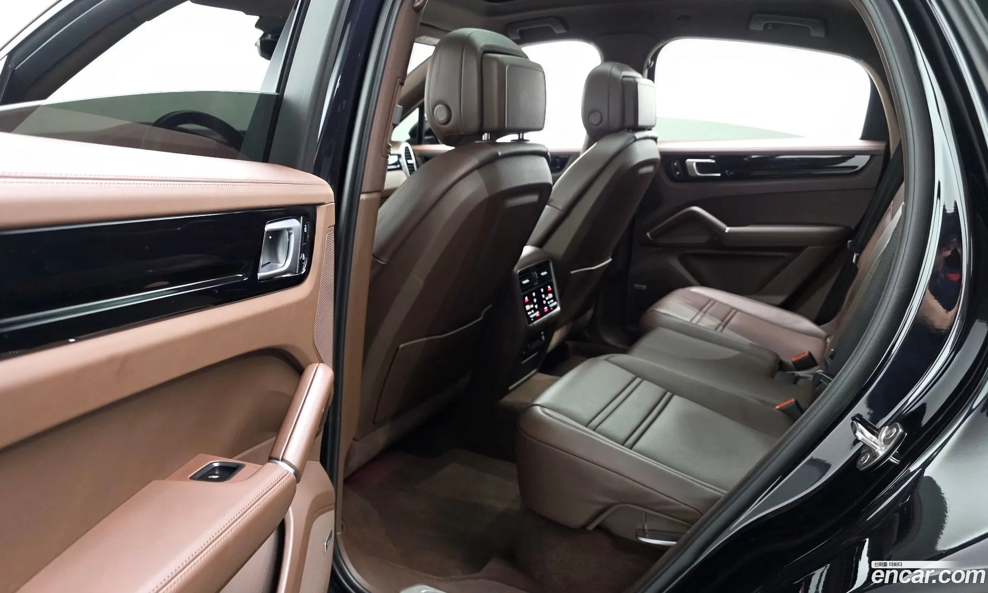 Porsche Cayenne 2021 WP1BA29Y1MDA62952 — 18