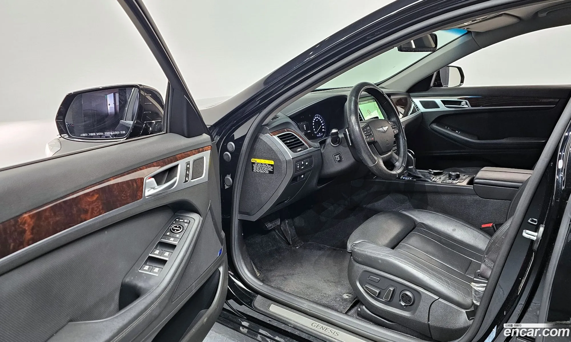 Hyundai Genesis DH