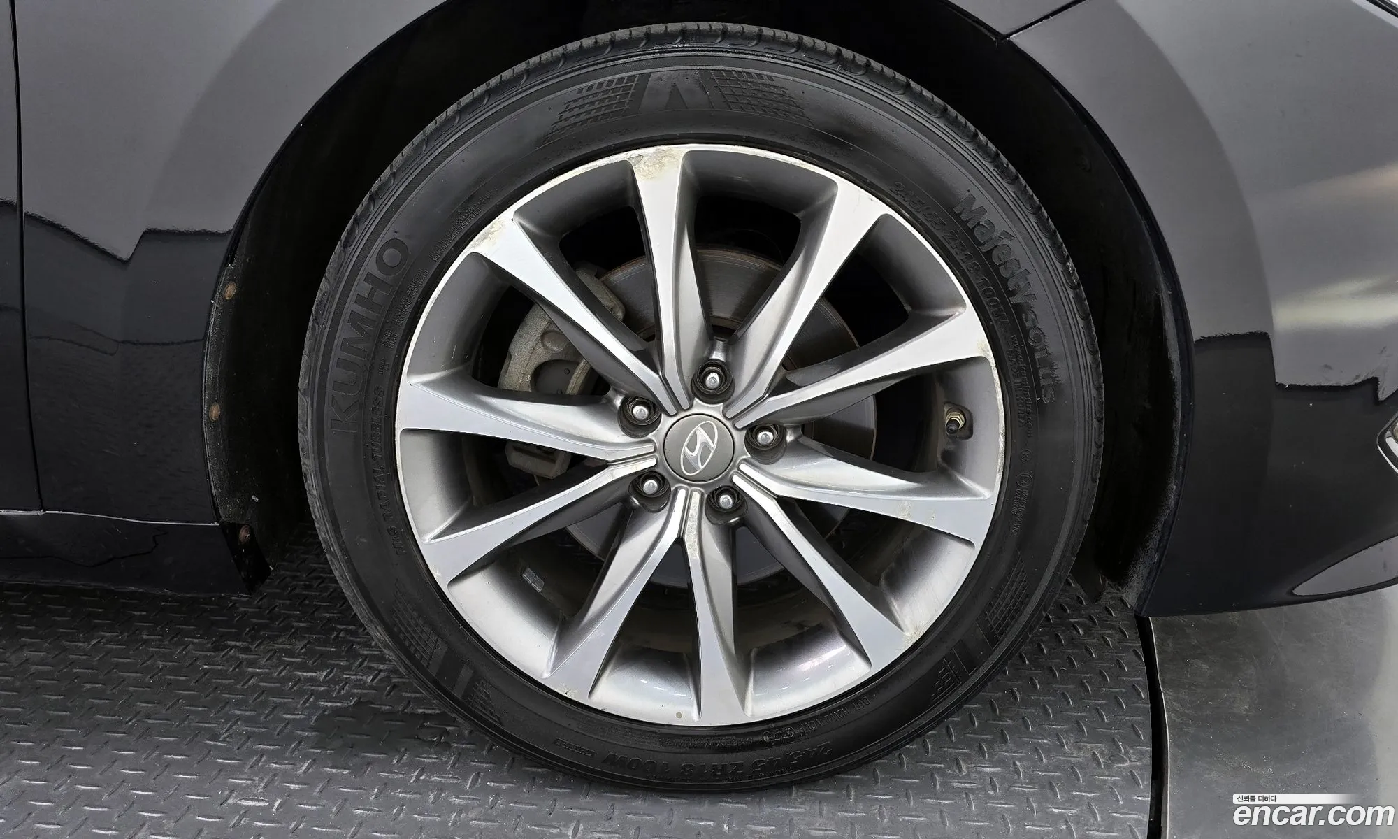 Hyundai Grandeur HG 2014 — 15