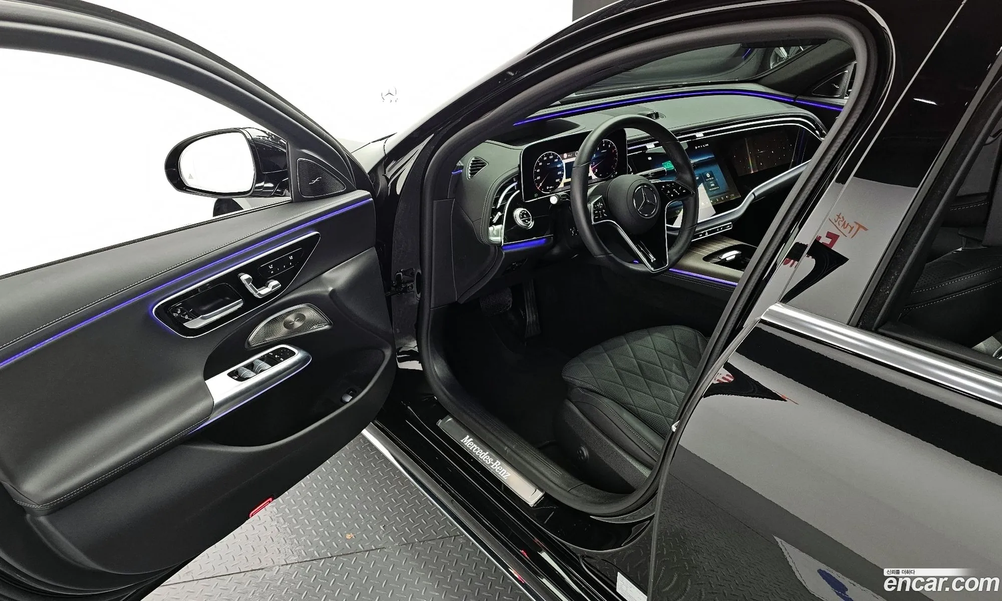 Mercedes-Benz E-Class W214 2024 — 12