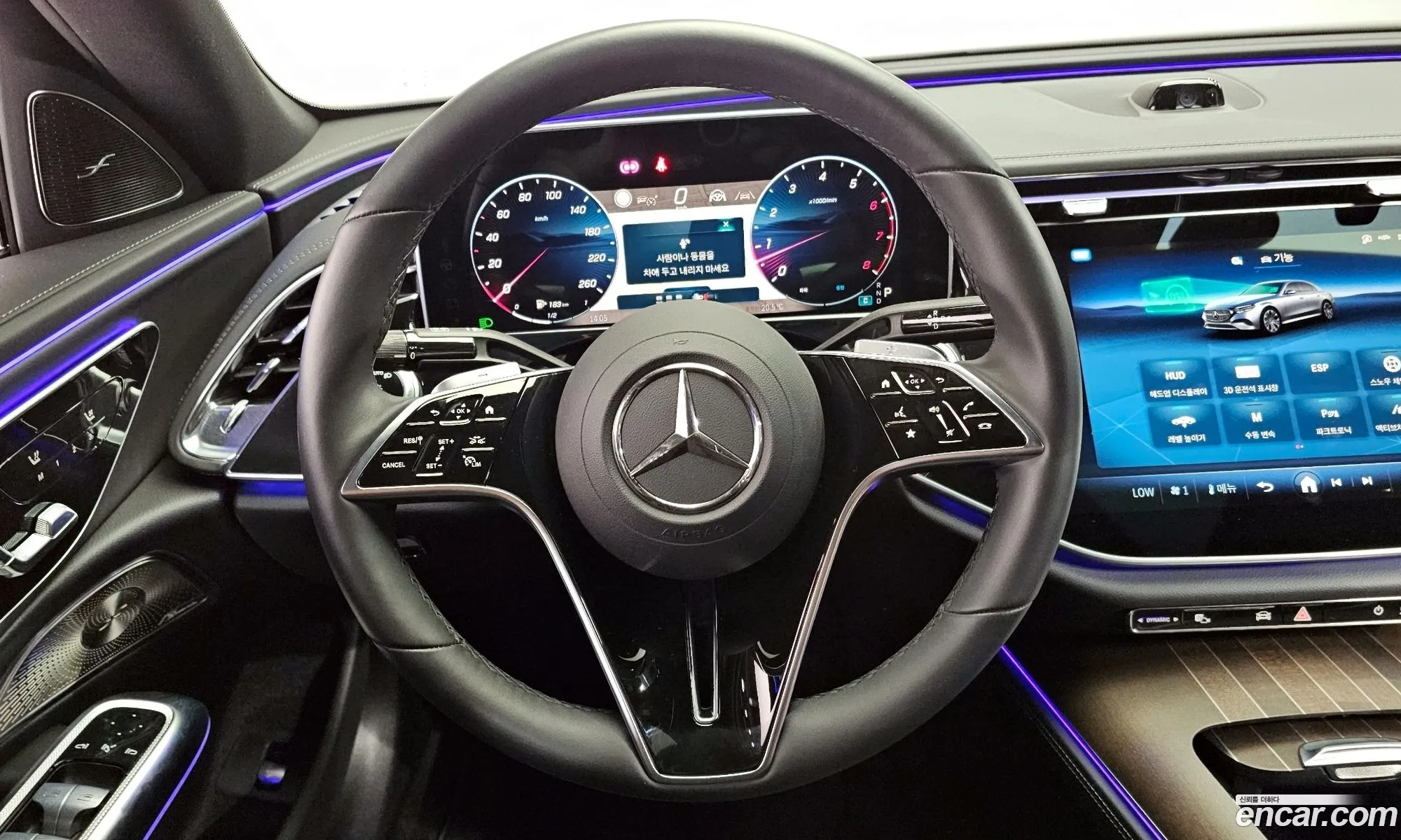Mercedes-Benz E-Class W214 2024 — 10