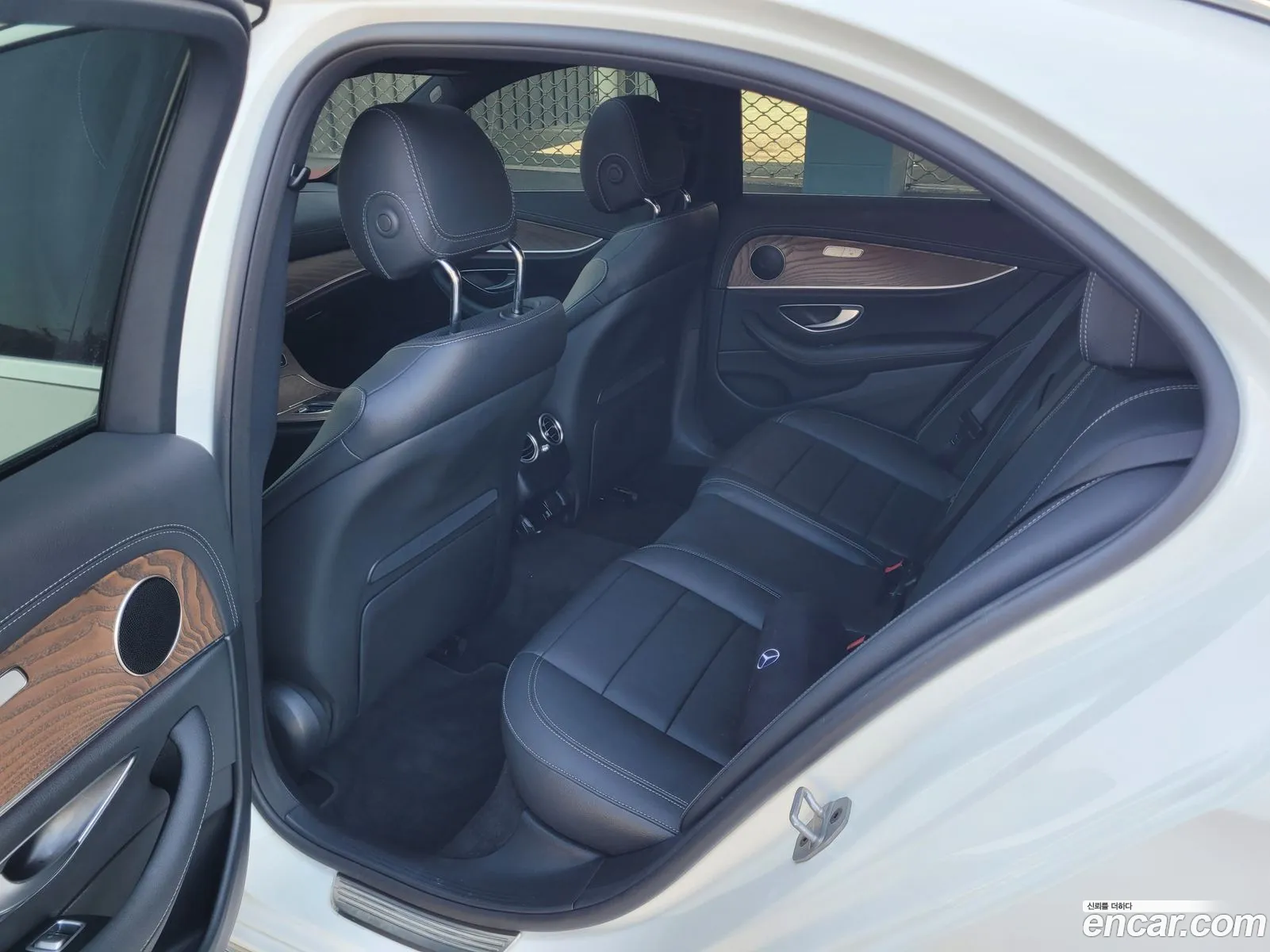 Mercedes-Benz E-Class W213 2022 — 5