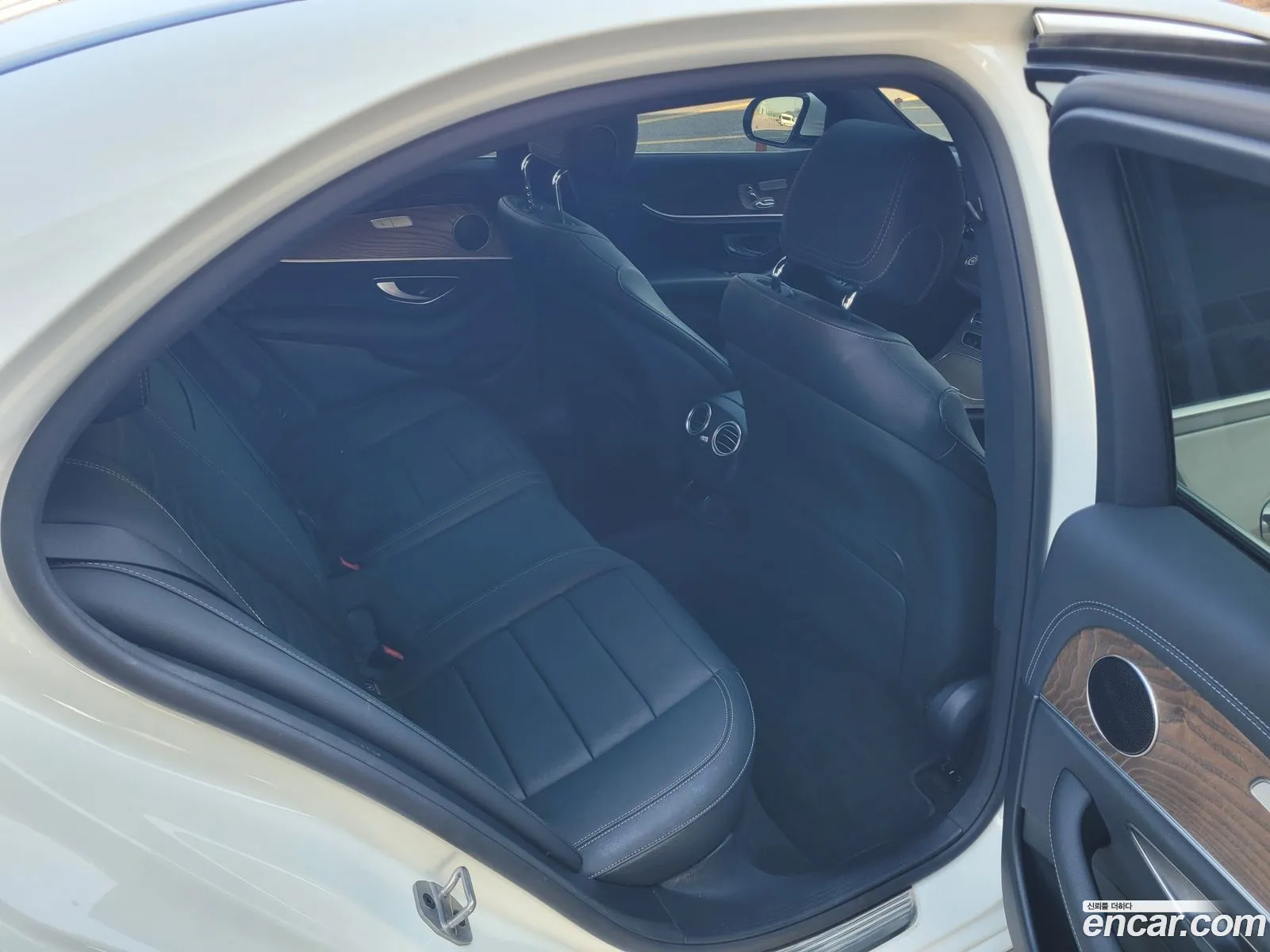 Mercedes-Benz E-Class W213 2022 — 7