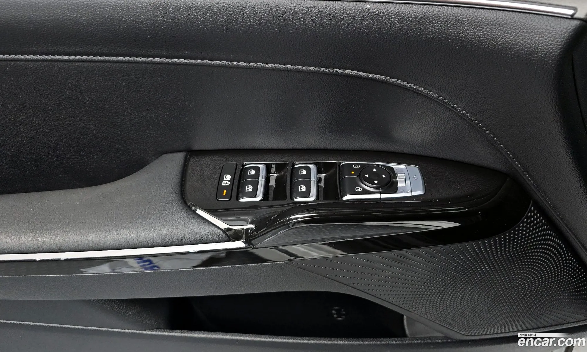 Kia K5 Hybrid 2024 — 19
