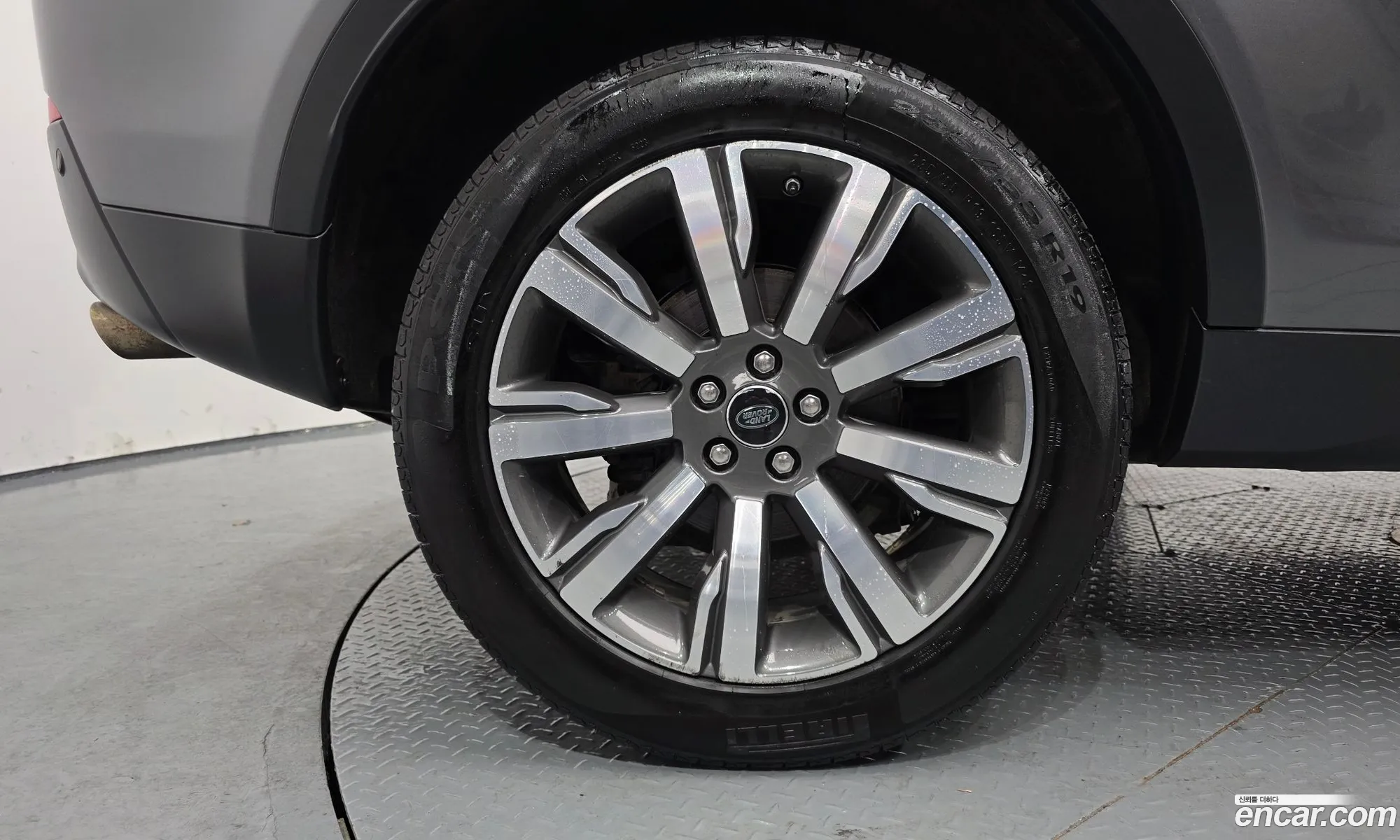Land Rover Discovery Sport 2017 — 19