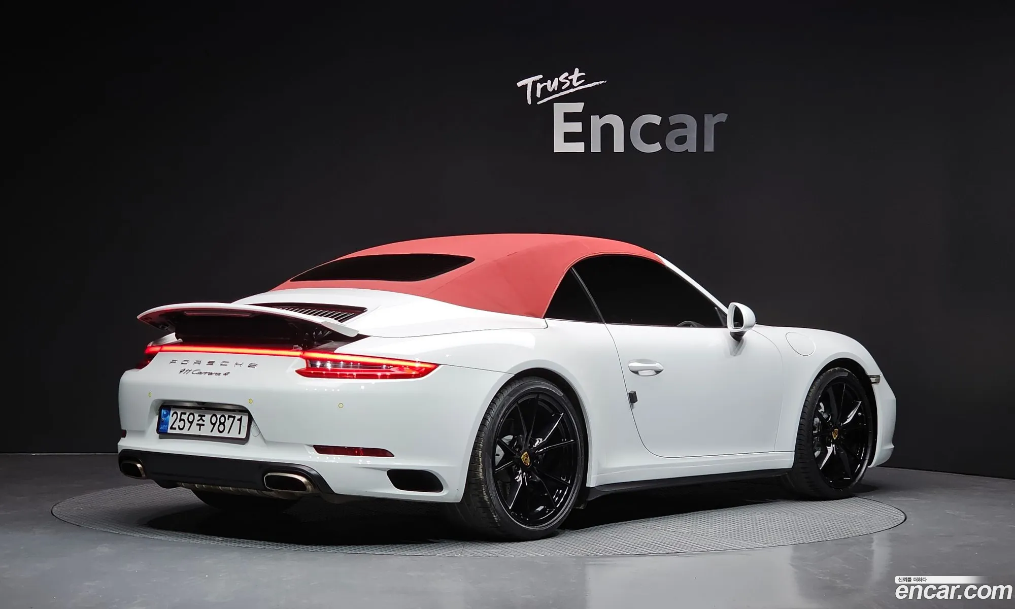 Porsche 911 2018 WP0CA2999JS138178 — 15