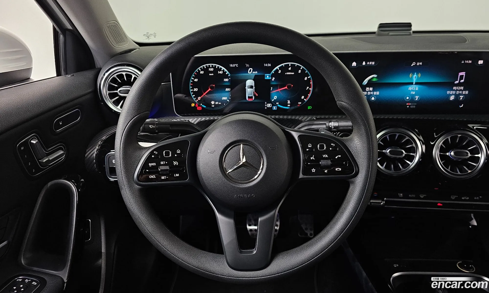 Mercedes-Benz A-Class W177 2020 — 20