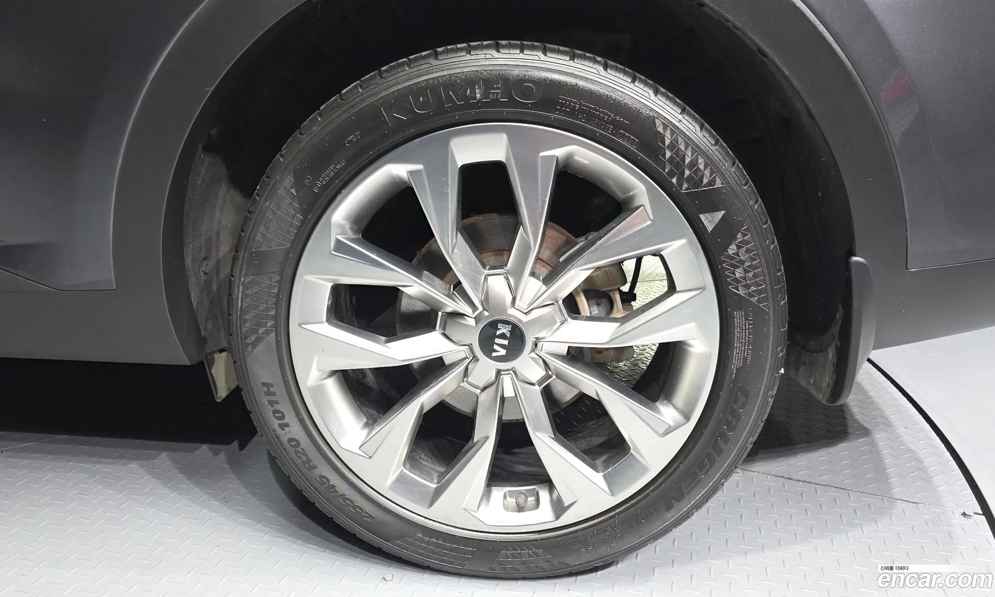 Kia Sorento 2021 — 12