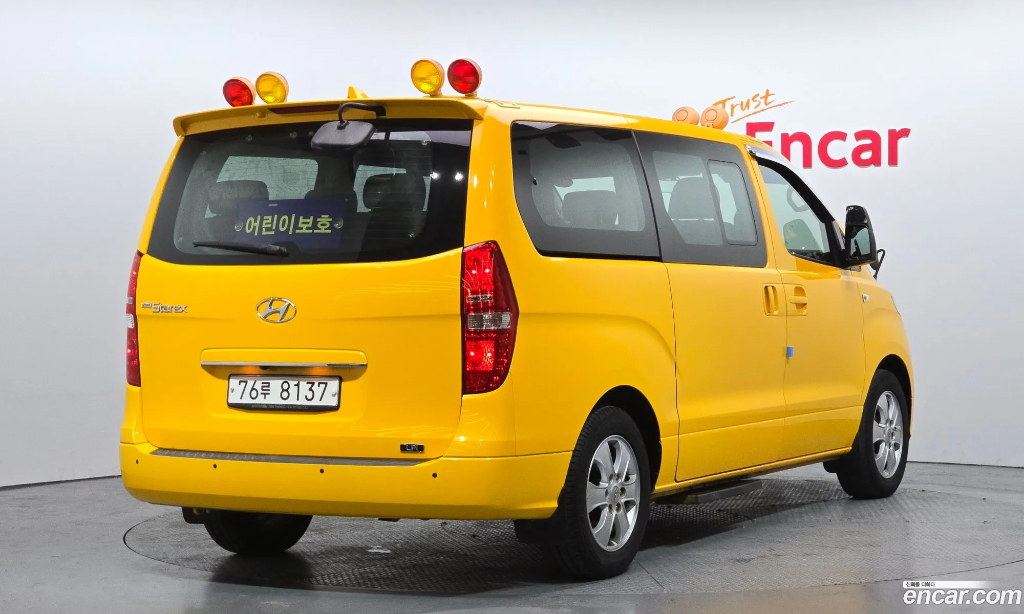 Hyundai Grand Starex 2018 — 20