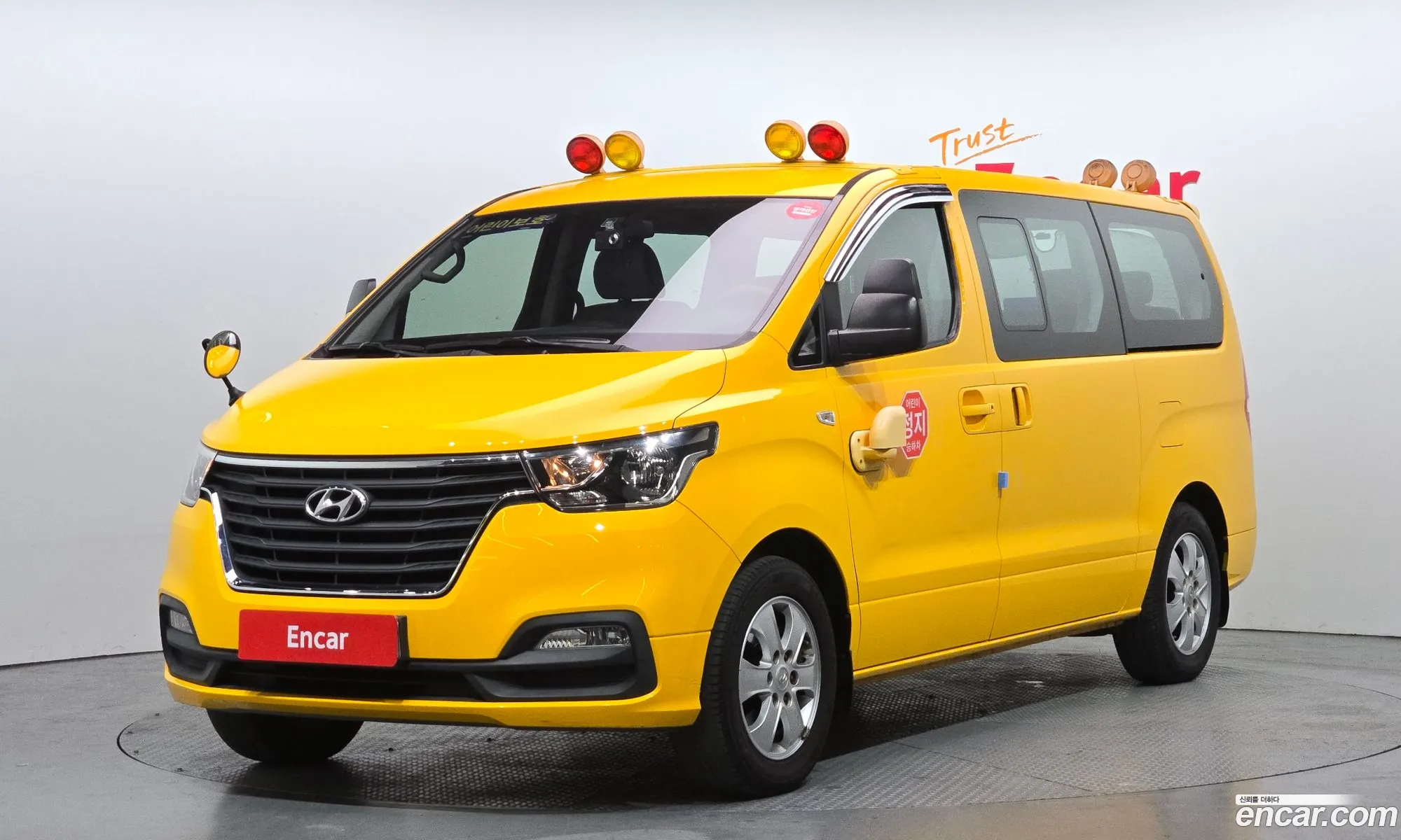 Hyundai Grand Starex 2018 — 2