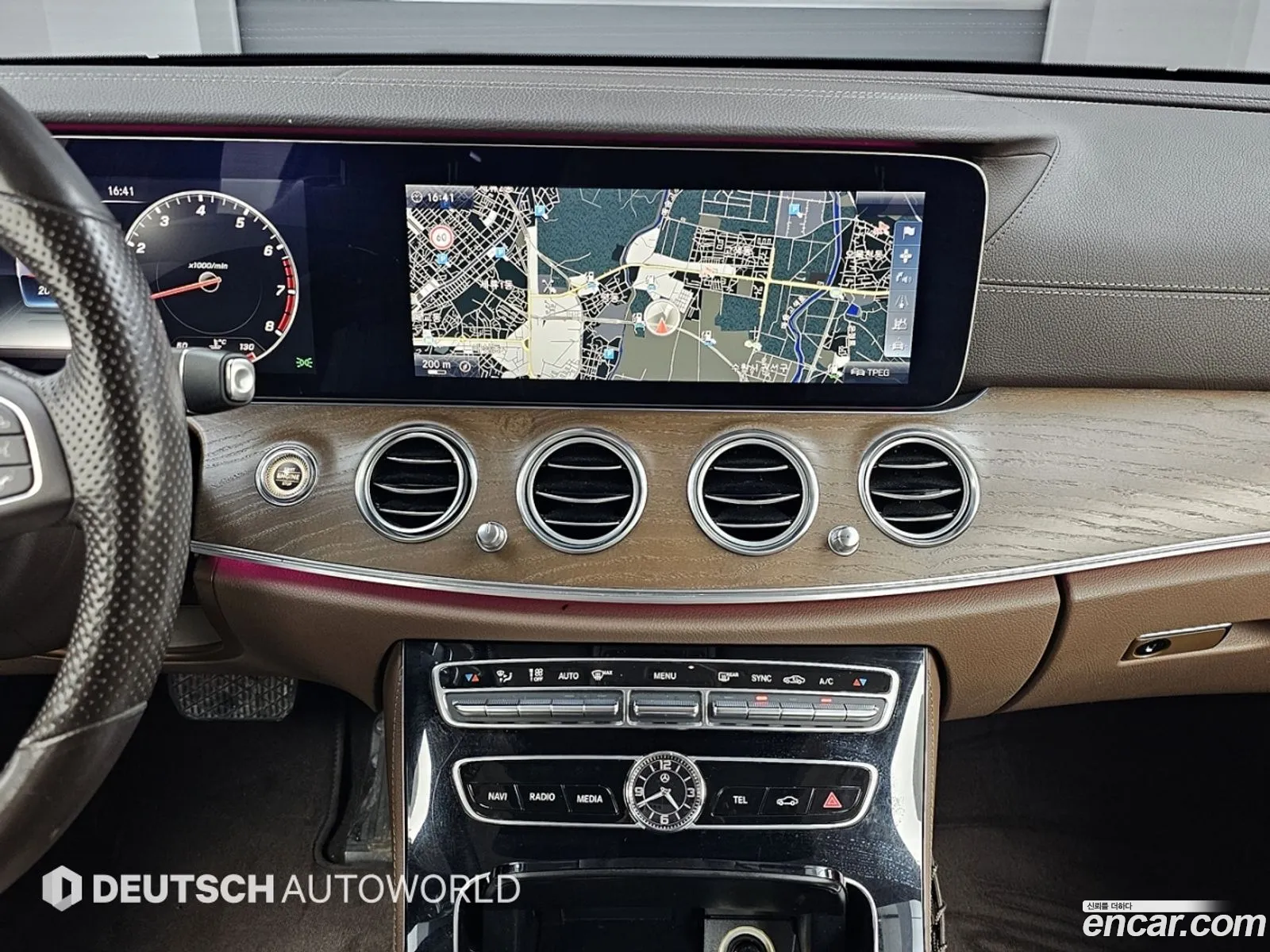 Mercedes-Benz E-Class W213 2017 — 7