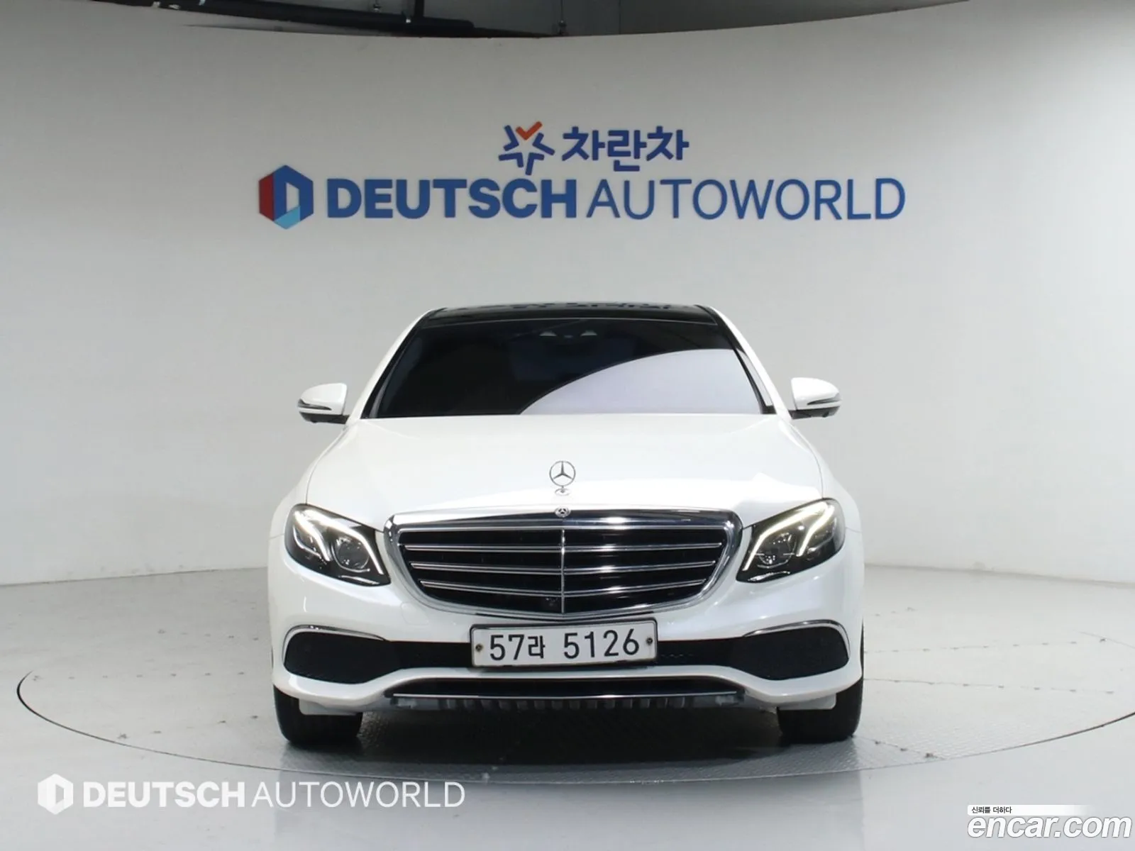 Mercedes-Benz E-Class W213 2017 — 14