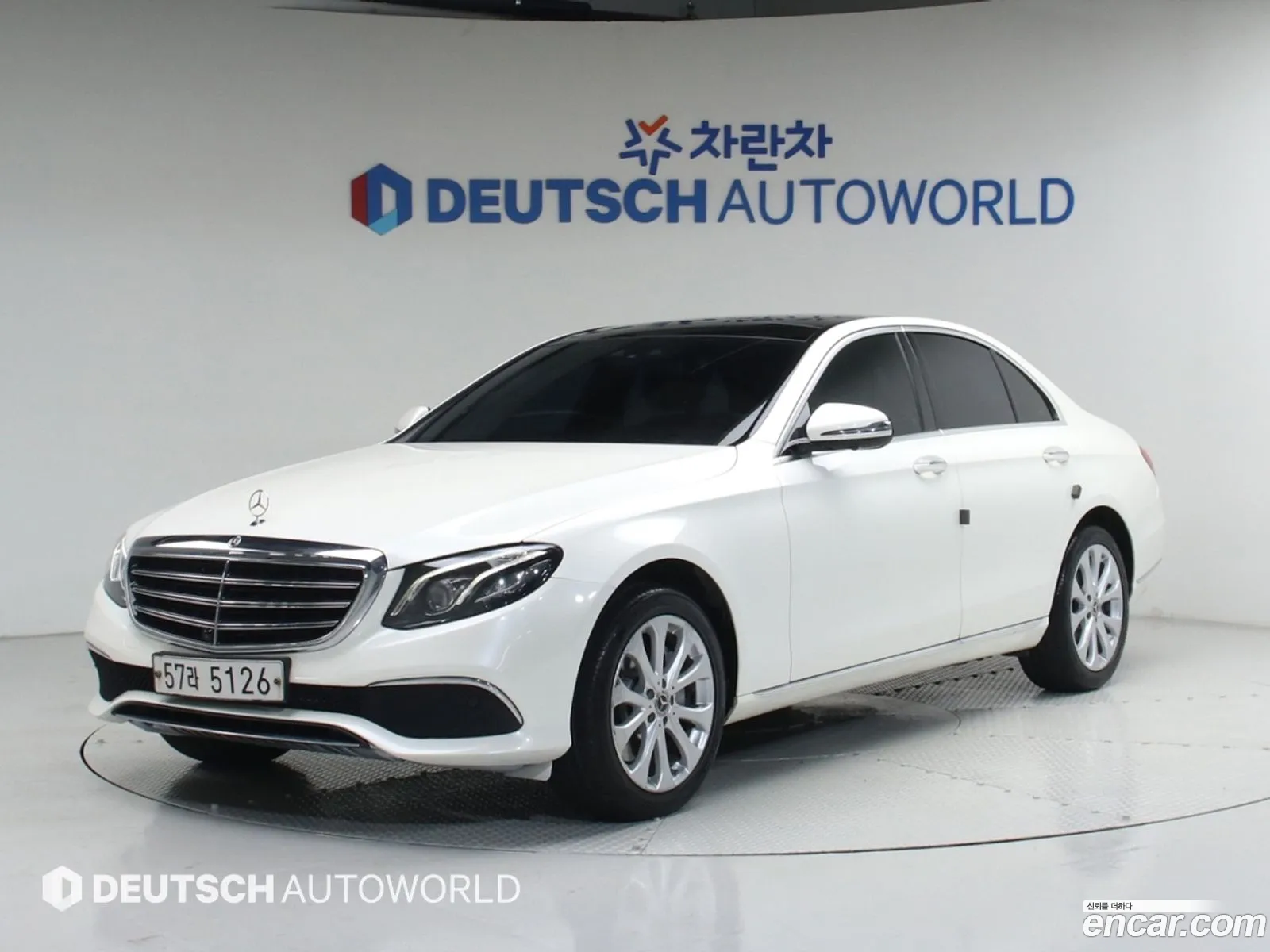 Mercedes-Benz E-Class W213 2017 — 15