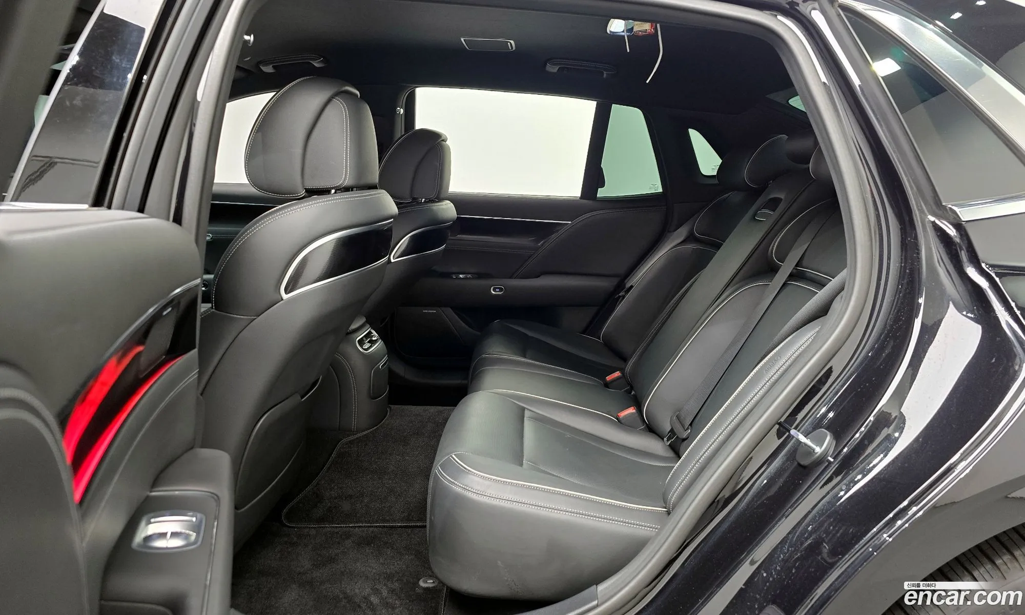 Genesis G90 2024 — 13