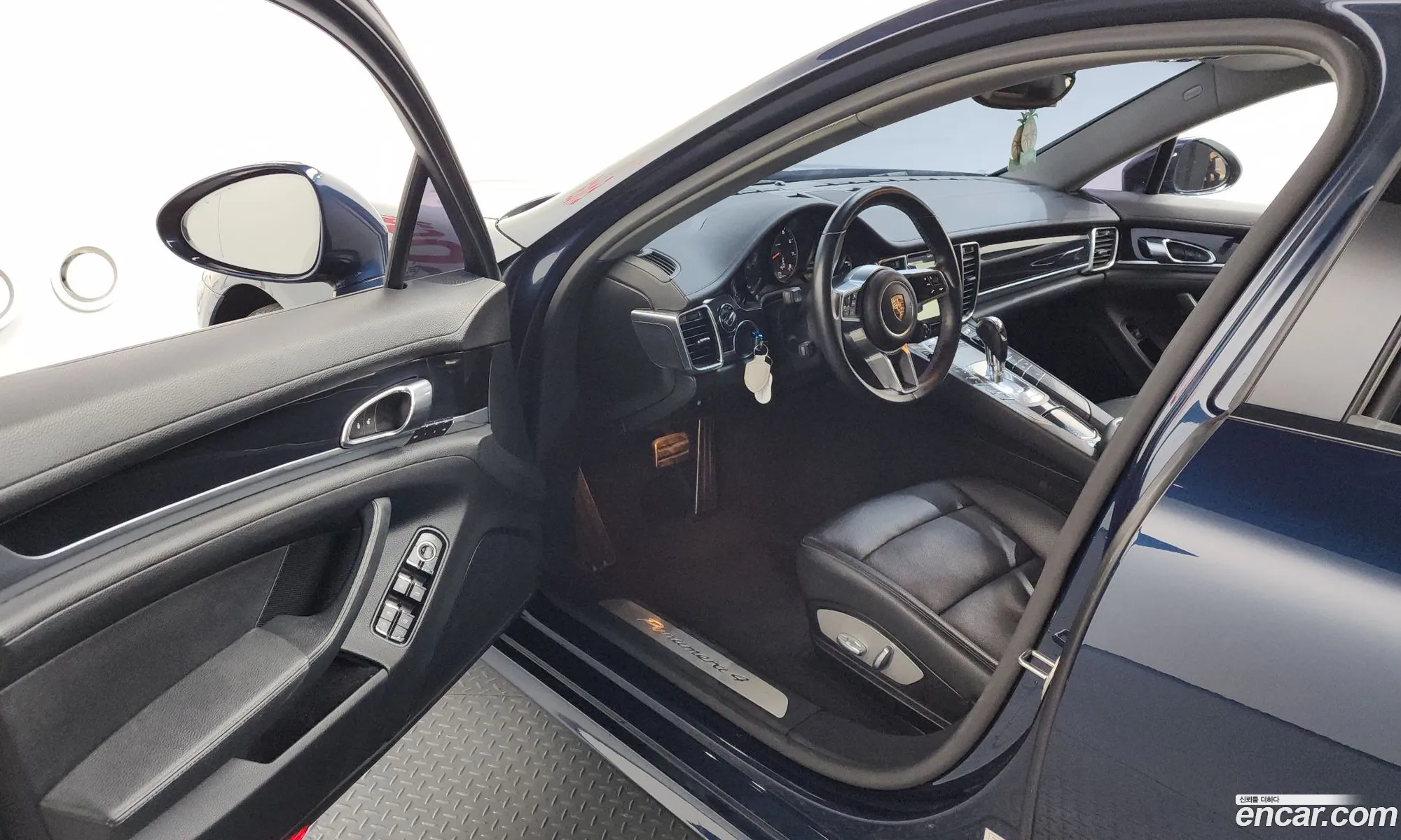 Porsche Panamera 2014 WP0AA2971EL010619 — 11