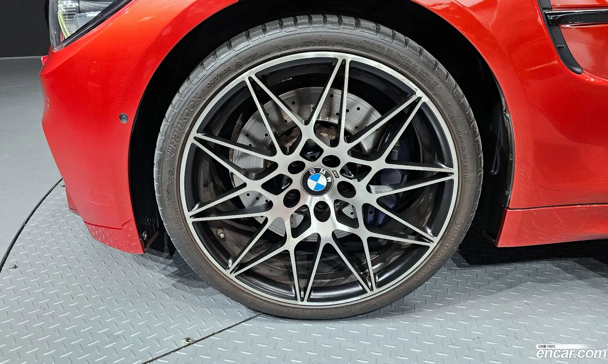 BMW M4 2018 — 3
