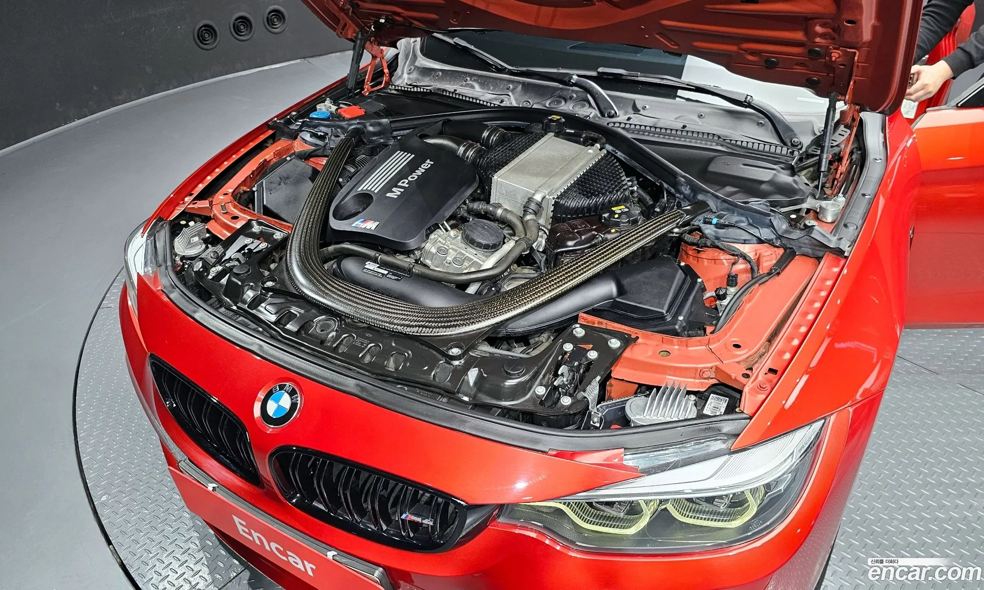 BMW M4 2018 — 10