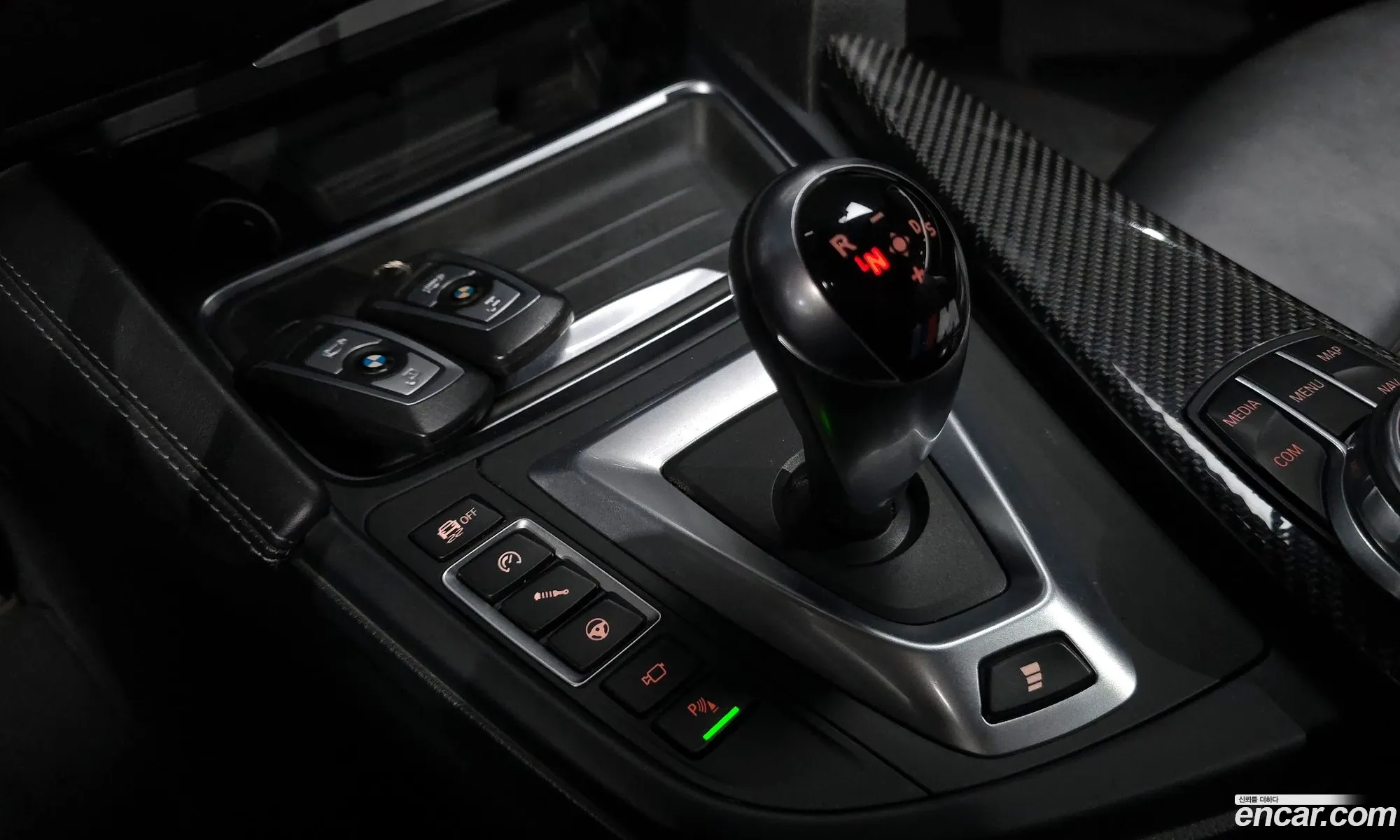 BMW M4 2018 — 14