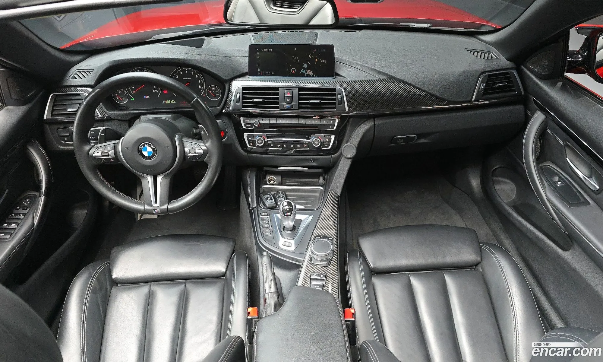 BMW M4 2018 — 11