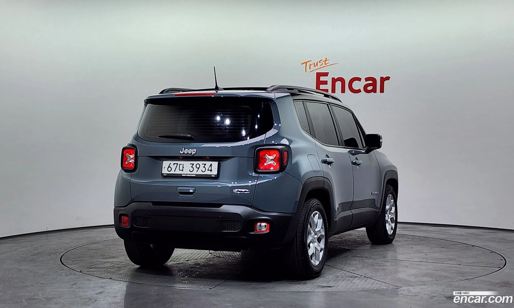 Jeep Renegade 2018 1C4BU000 — 14