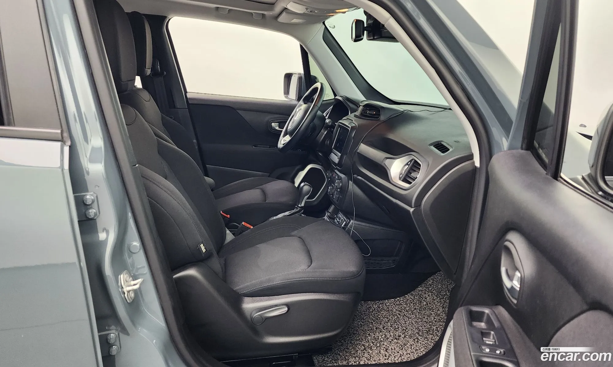 Jeep Renegade 2018 1C4BU000 — 19
