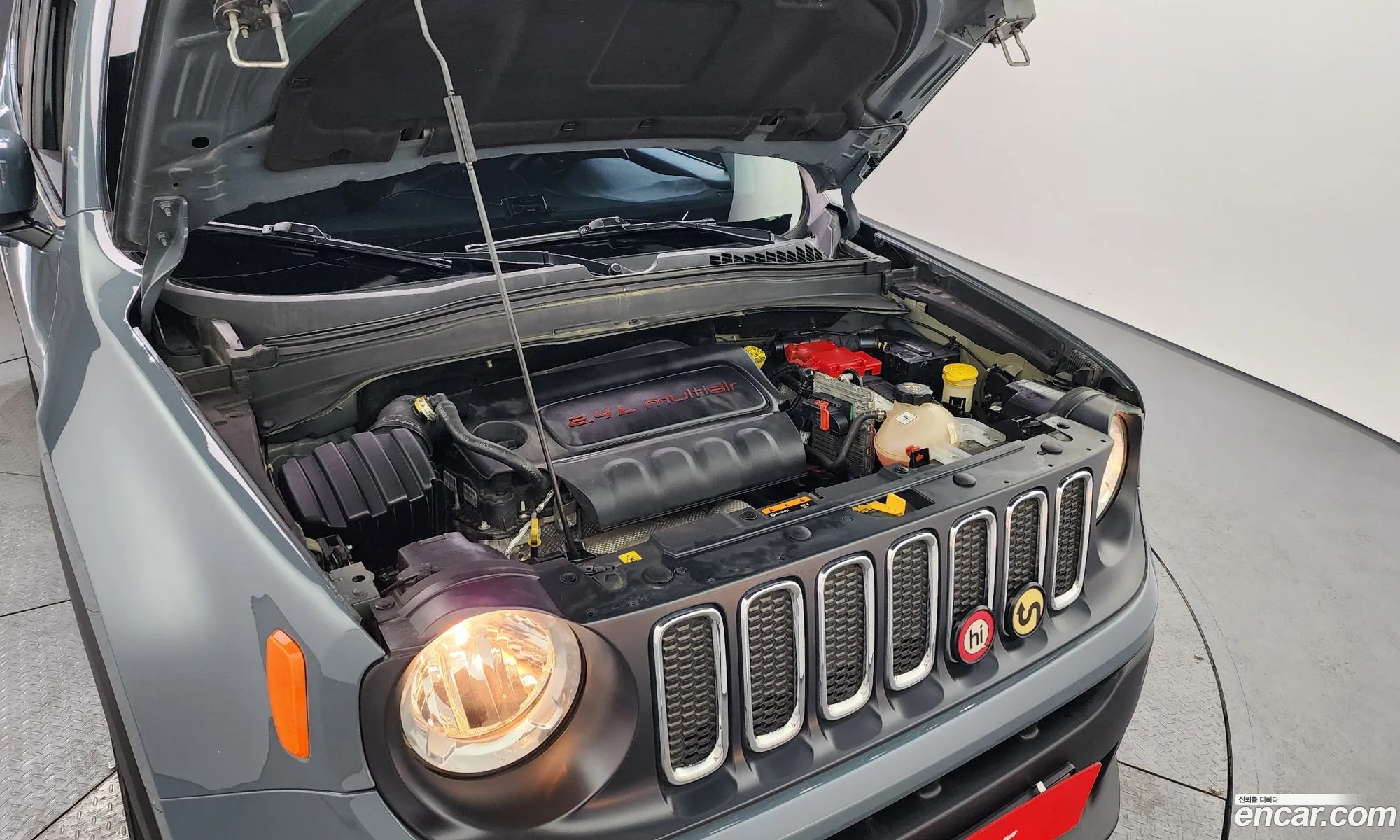 Jeep Renegade 2018 1C4BU000 — 10