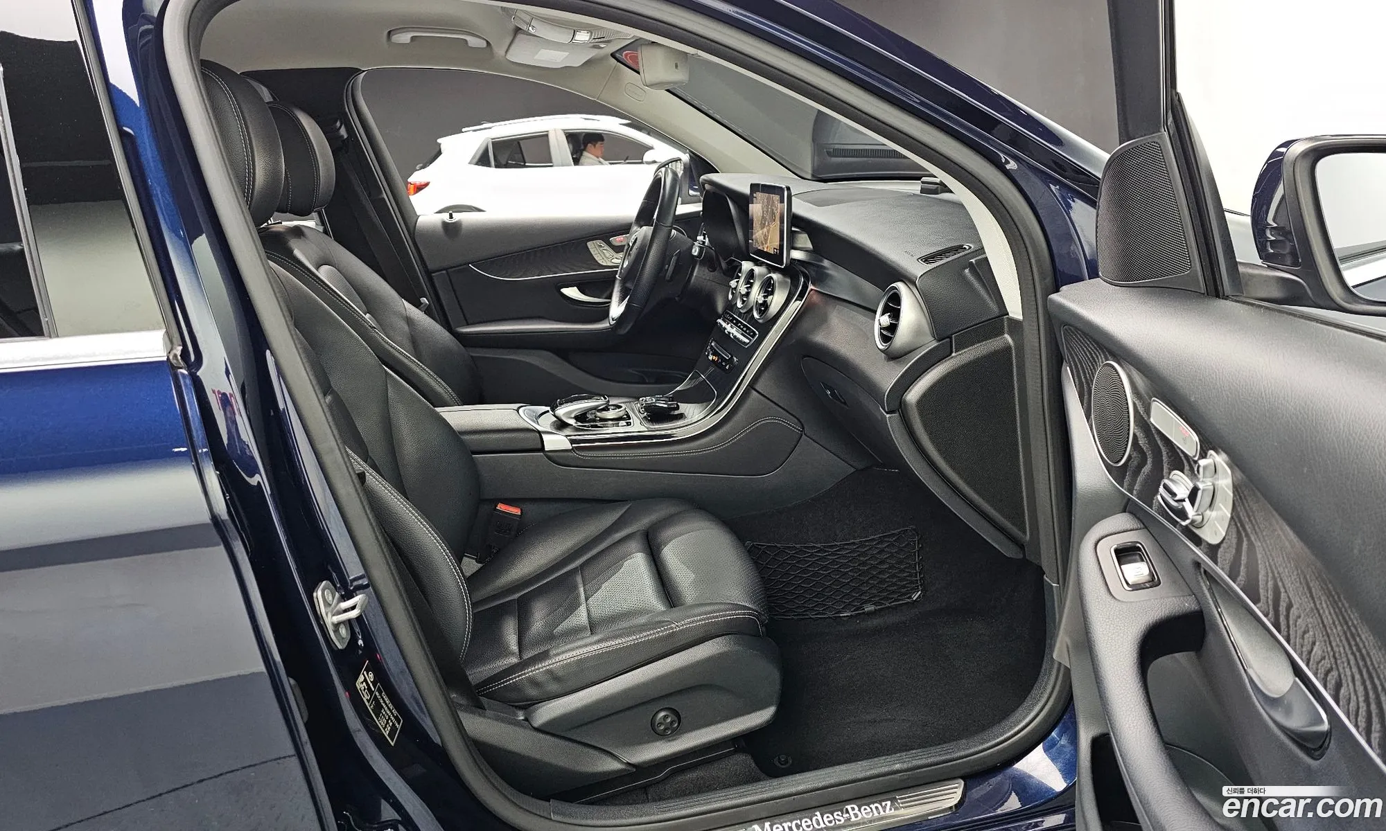Mercedes-Benz GLC-Class X253 2019 — 19