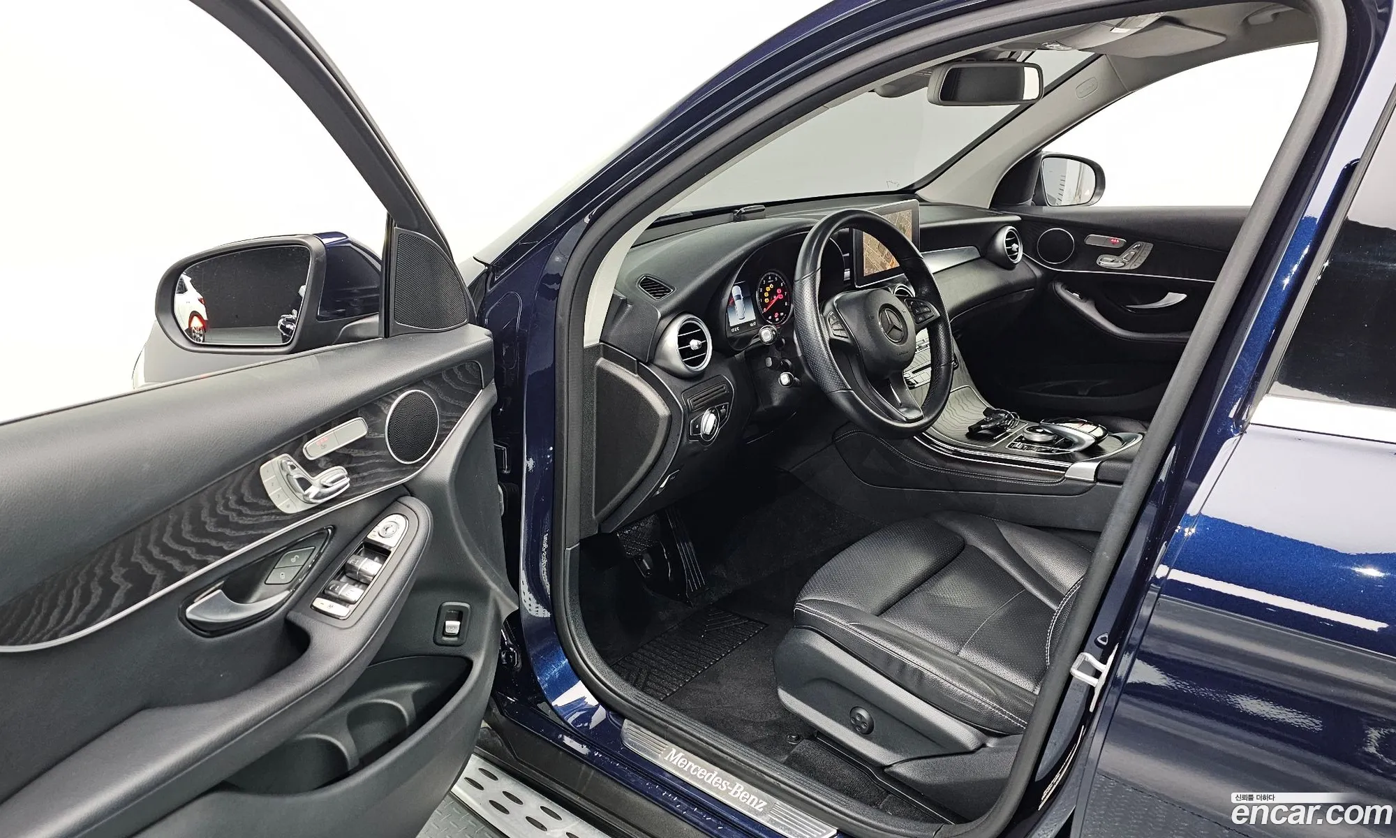 Mercedes-Benz GLC-Class X253 2019 — 16
