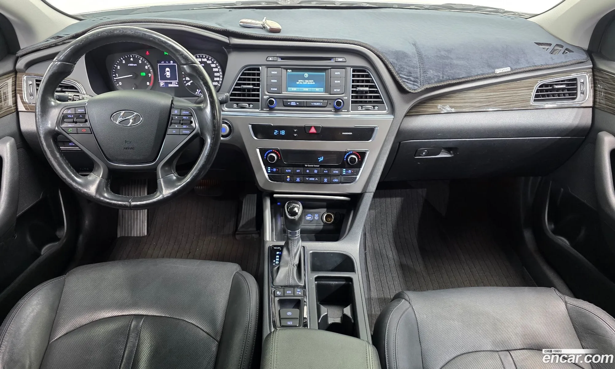 Hyundai LF Sonata 2014 — 9