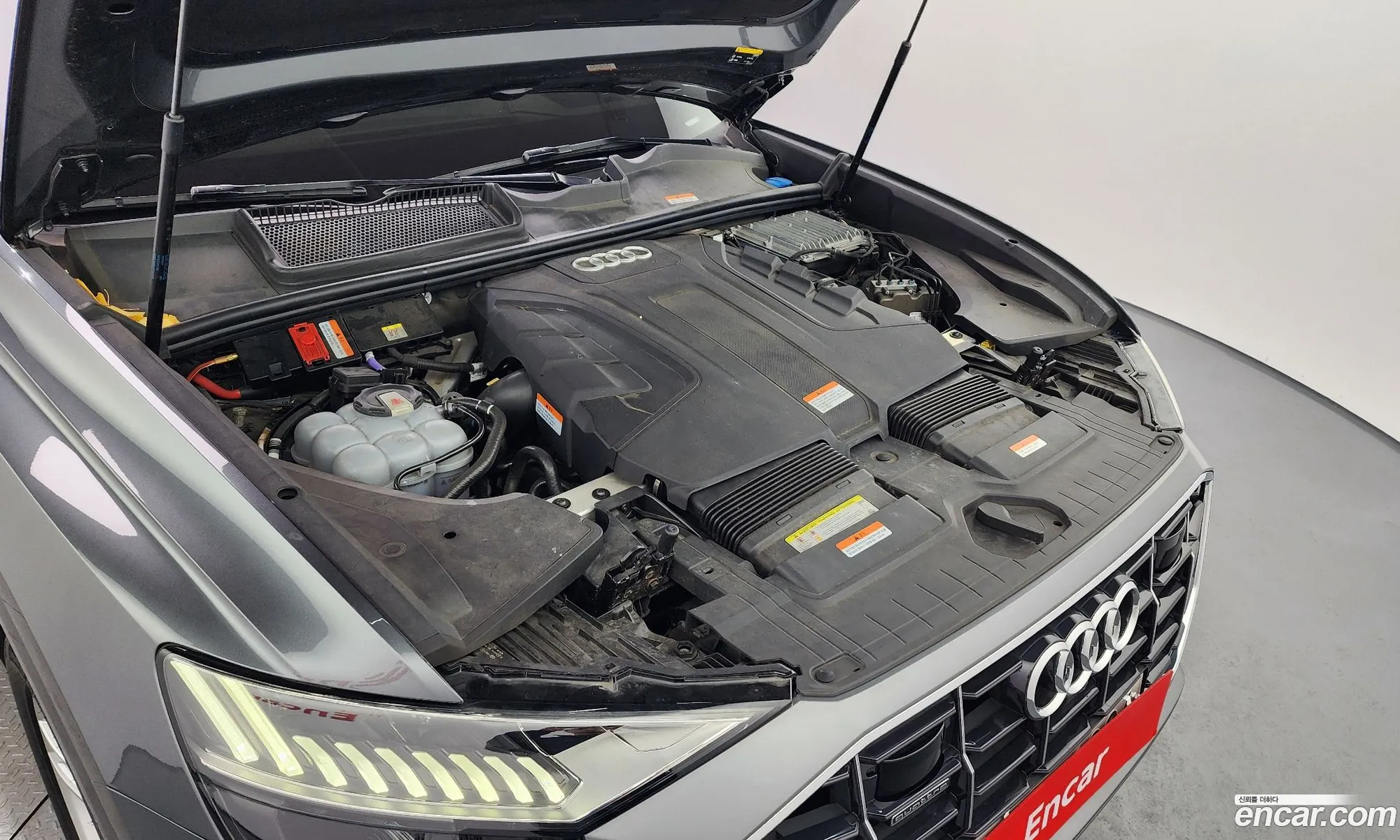 Audi Q8 2020 WAUZZZF18LD019732 — 8