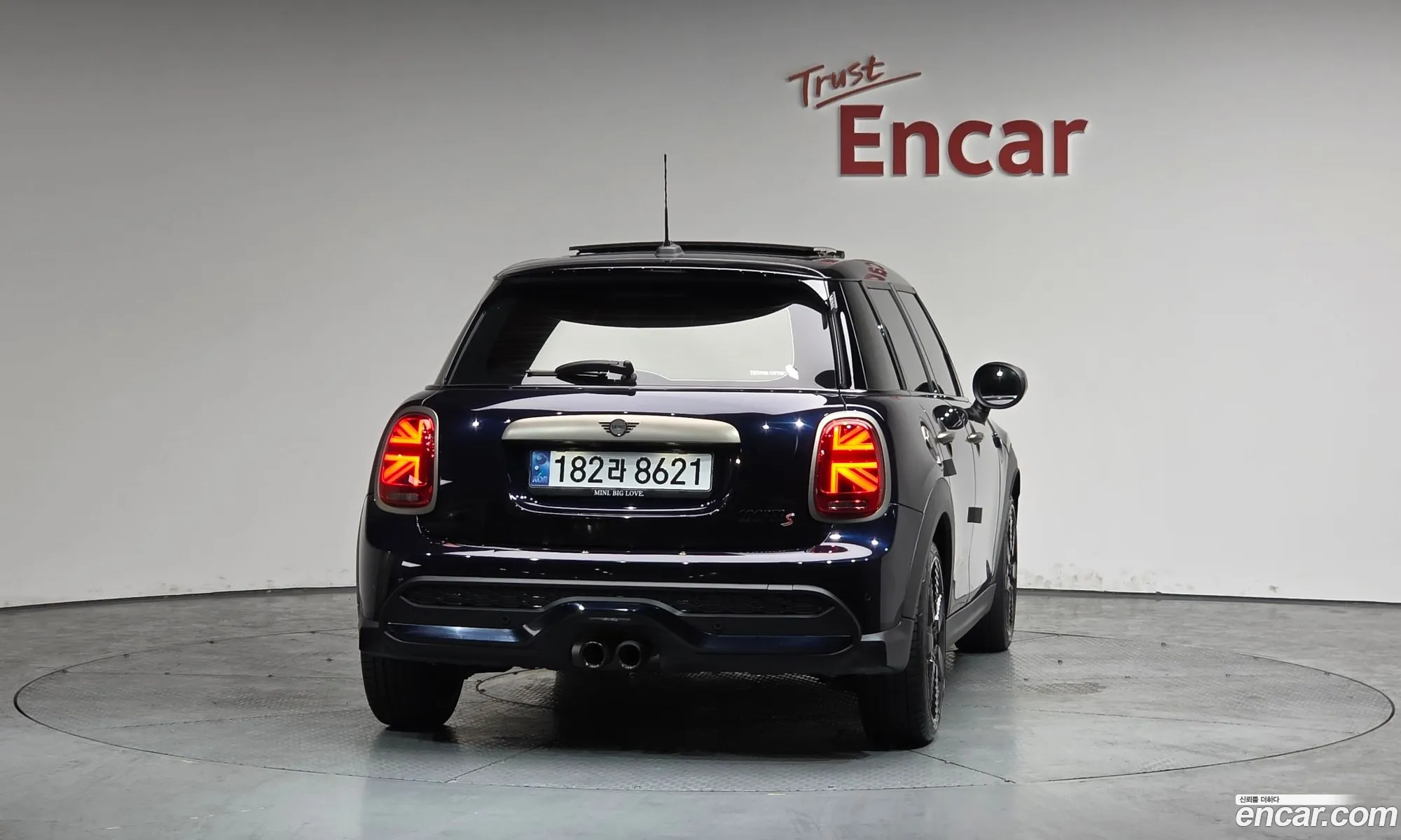 Mini Cooper S 2023 WMW61DK09P2U26471 — 14
