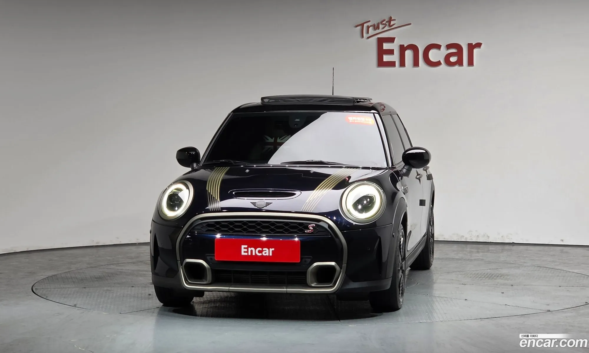 Mini Cooper S 2023 WMW61DK09P2U26471 — 19